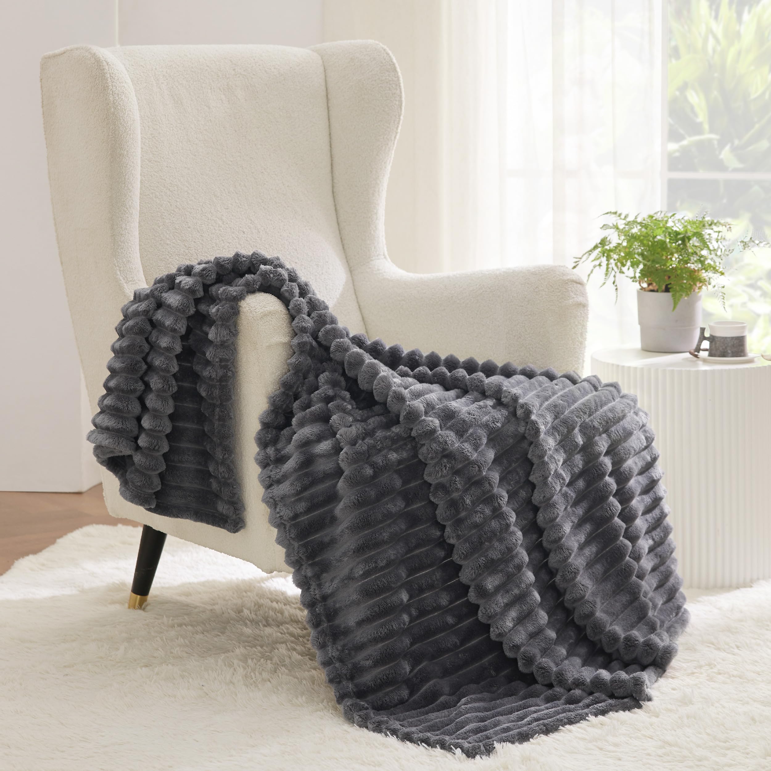 Foto 2 | Manta De Forro Polar Gris Para Sofá 130 X 180 Cm - Venta Internacional.