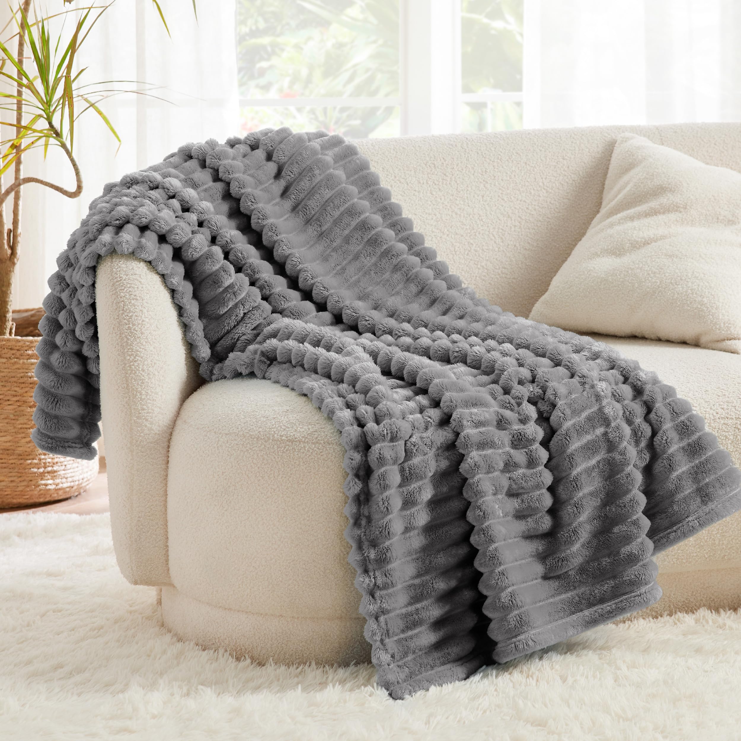 Foto 3 pulgar | Manta Bedsure Frost De Forro Polar Gris Para Sofá, 130 X 180 Cm - Venta Internacional.