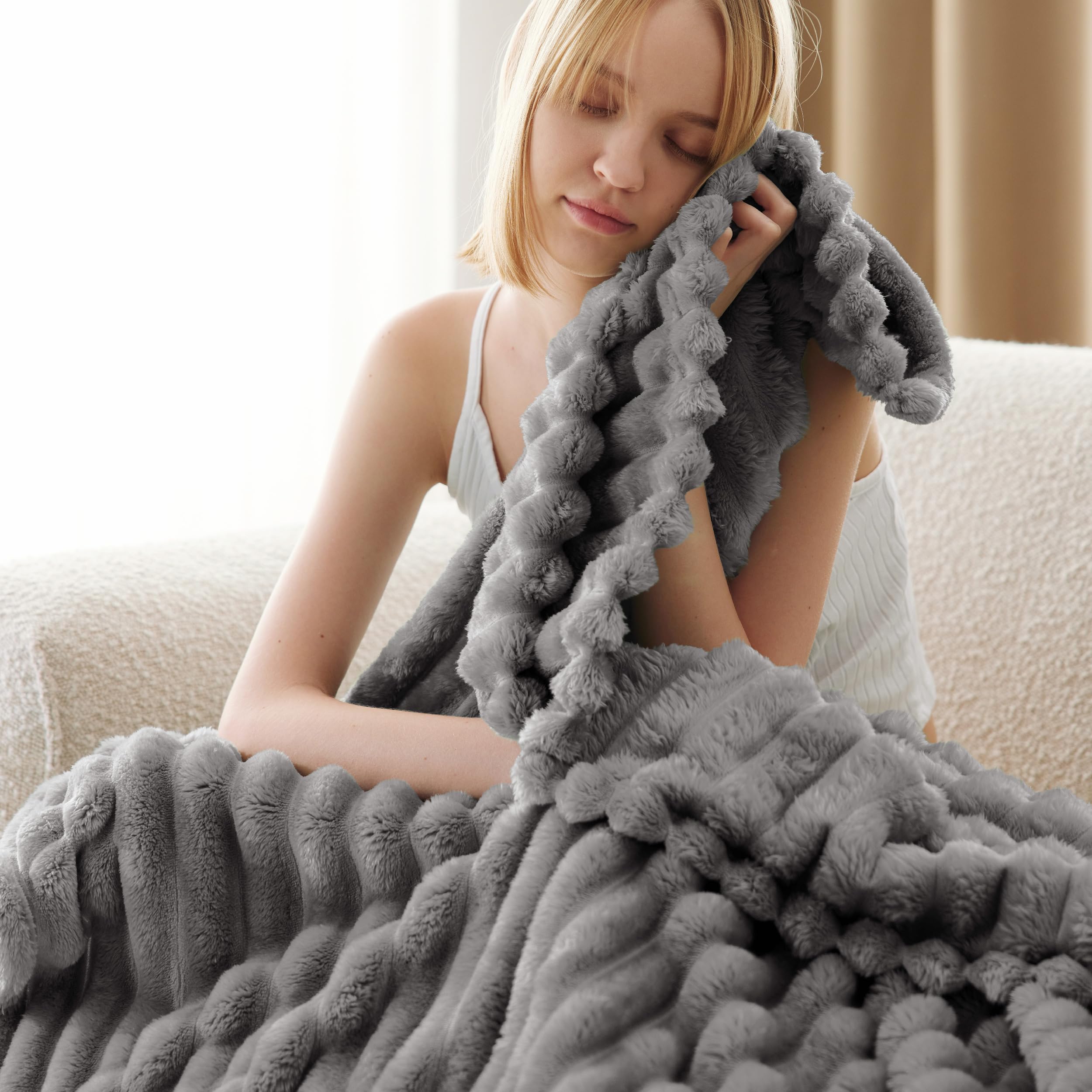 Foto 4 pulgar | Manta Bedsure Frost De Forro Polar Gris Para Sofá, 130 X 180 Cm - Venta Internacional.