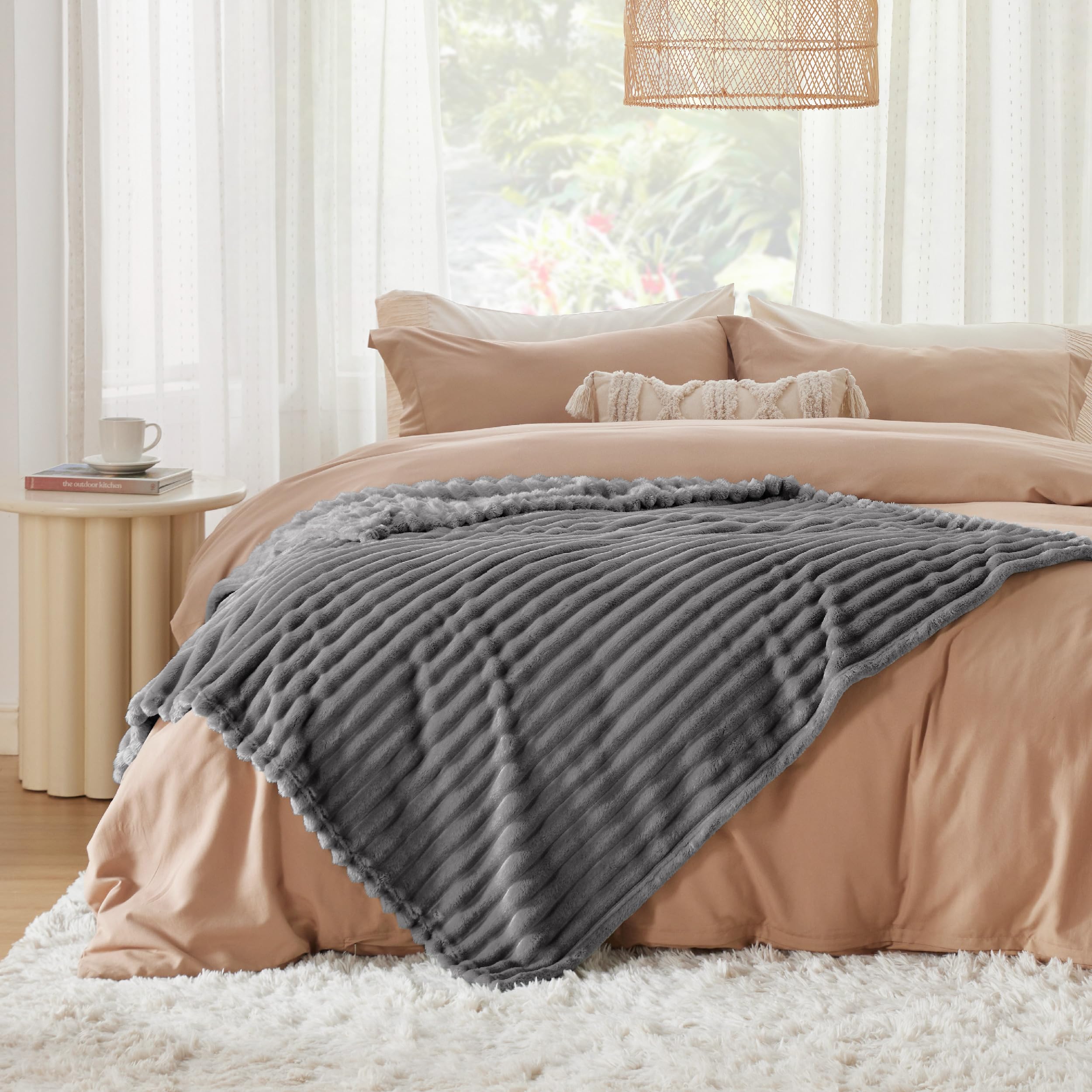 Foto 7 pulgar | Manta Bedsure Frost De Forro Polar Gris Para Sofá, 130 X 180 Cm - Venta Internacional.