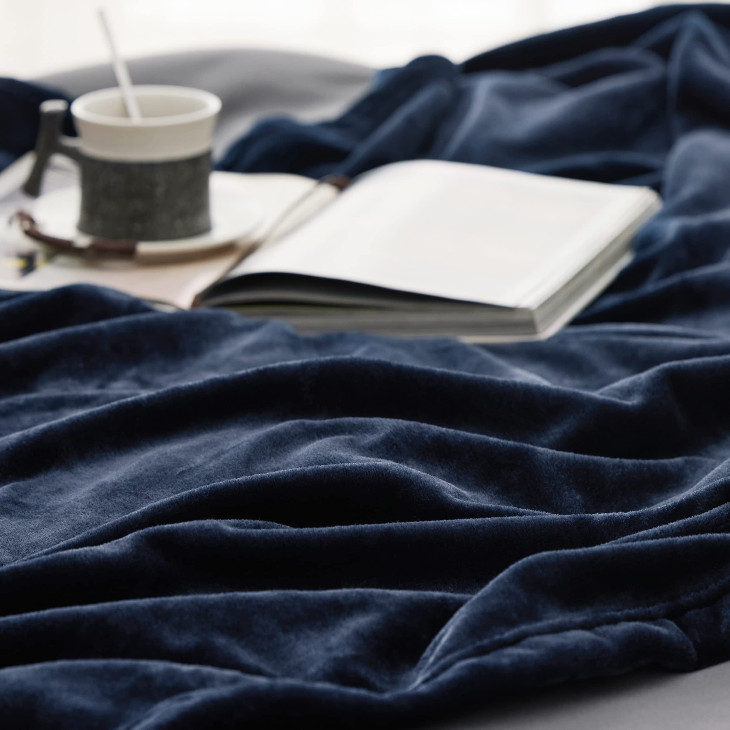 Foto 4 | Manta Bedsure De Forro Polar Azul Marino, Tamaño King, 274 X 229 Cm - Venta Internacional.