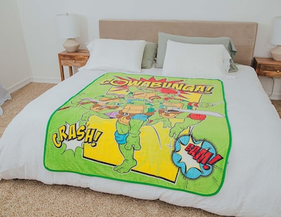 Foto 6 | Manta Plateada Buffalo Nickelodeon Tmnt Cowabunga 127 X 152 Cm - Venta Internacional.