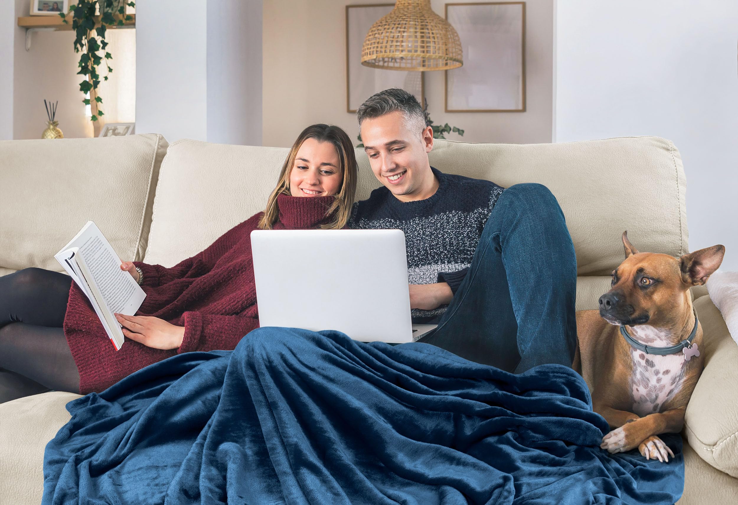 Foto 6 pulgar | Cama Polar Blanket Utopia, Tamaño King, Color Azul Real, 300 G/m² - Venta Internacional.