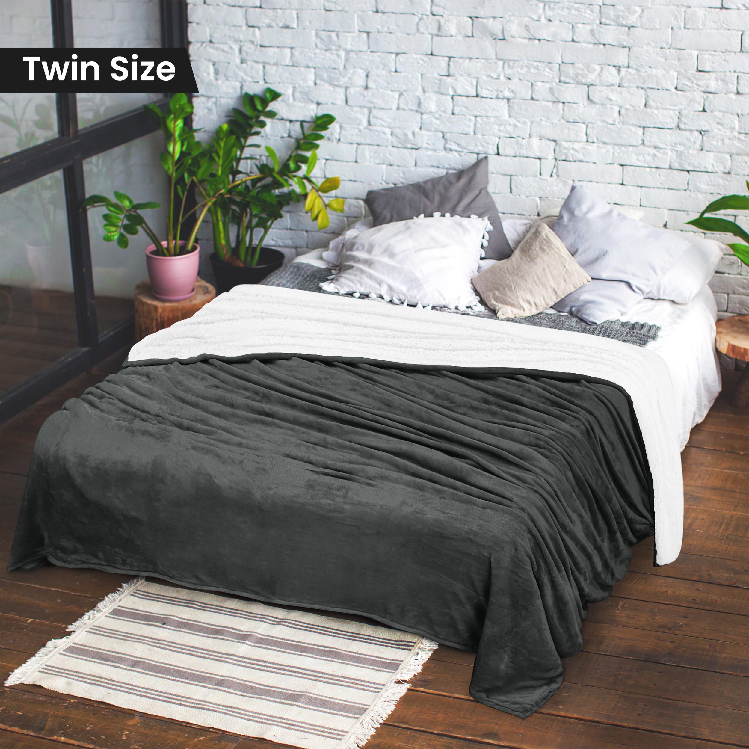 Foto 2 | Colcha Utopia Sherpa Para Cama Doble, Color Gris, 168 X 152 Cm - Venta Internacional.