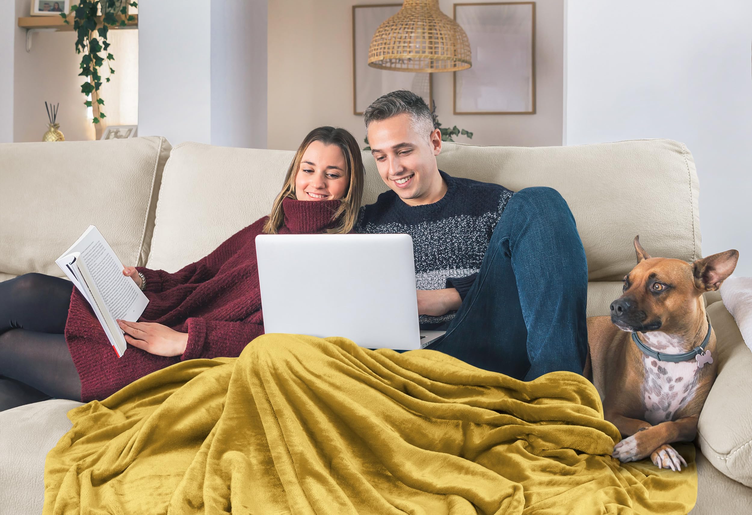 Foto 5 | Cama Polar Blanket Utopia, Tamaño Queen, Color Dorado, 300 G/m², Suave - Venta Internacional.