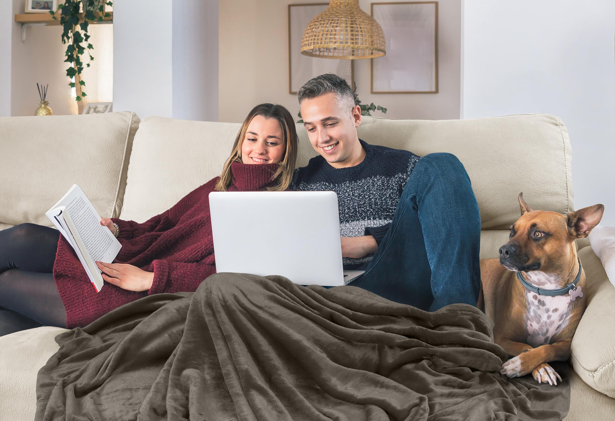 Foto 5 | Cobertura Polar Blanket Utopia, Tamaño King, Color Marrón, 300 G/m², Microfibra - Venta Internacional.