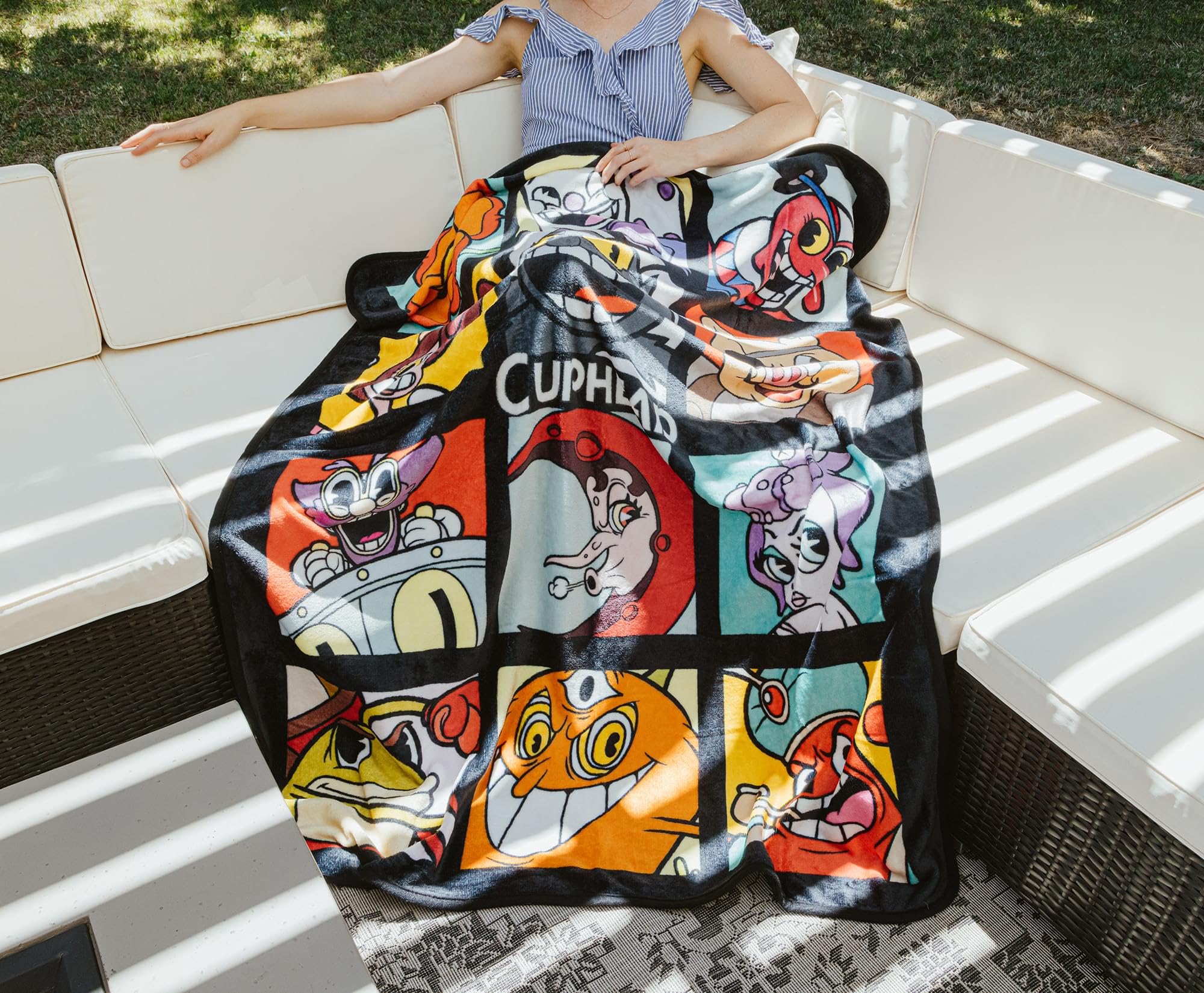 Foto 6 | Manta de Forro Polar Toynk Cuphead Villains 115 X 150 cm - Venta Internacional