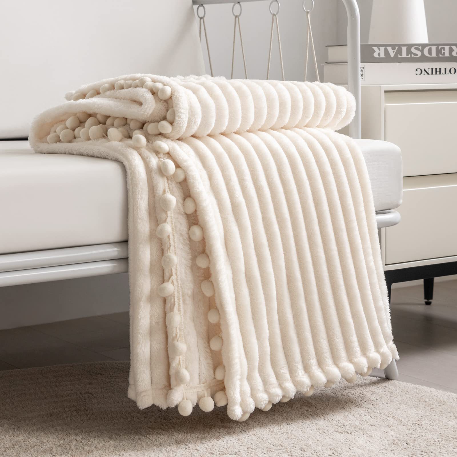 Manta Polar Dissa De 130 X 160 Cm, Color Beige, Suave Felpa - Venta Internacional.