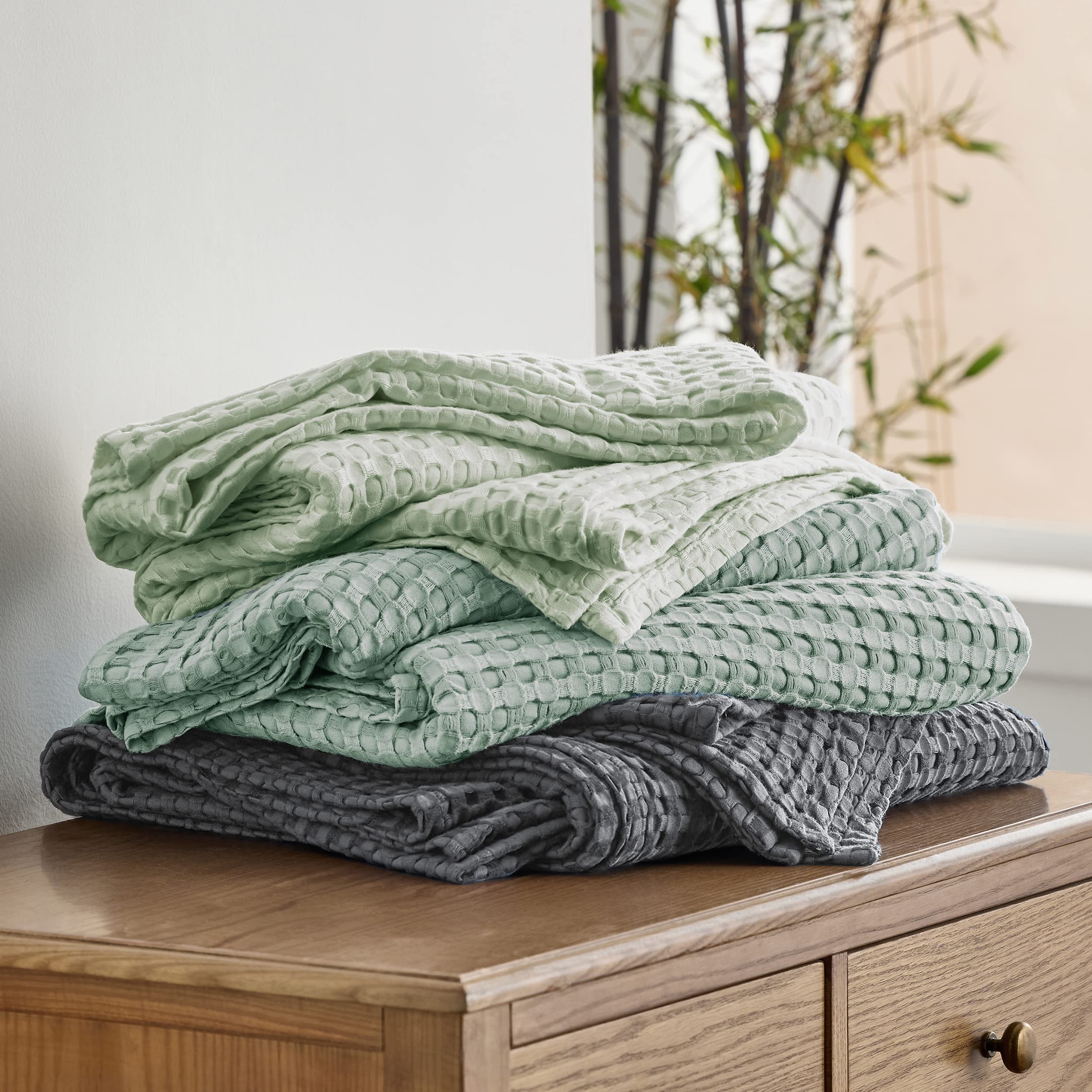 Foto 8 pulgar | Blanket Bedsure Cooling Cooling Waffle De Algodón, Tamaño Completo, Gris Oscuro - Venta Internacional.