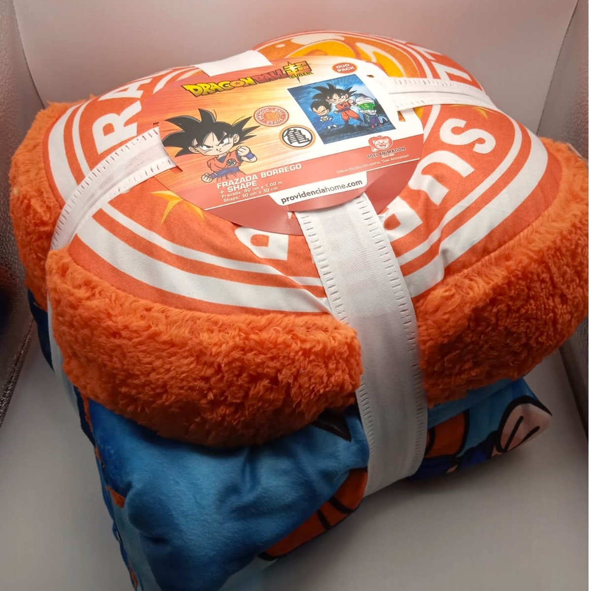 Foto 3 pulgar | Frazada Dragon Ball Con Shape