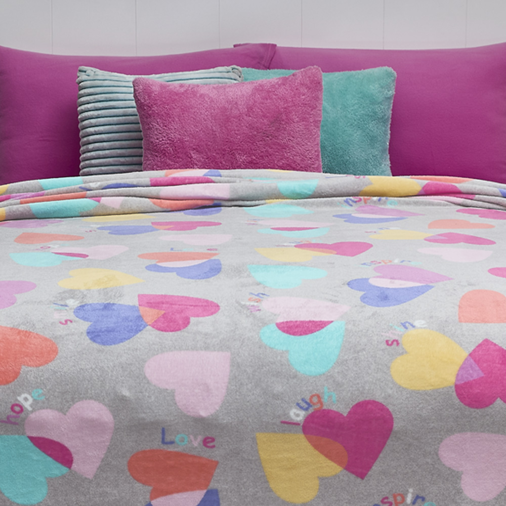 Foto 4 | Cobertor Ligero Matrimonial  Elefantito Hogar Wish Color Gris Corazones Suave Térmica