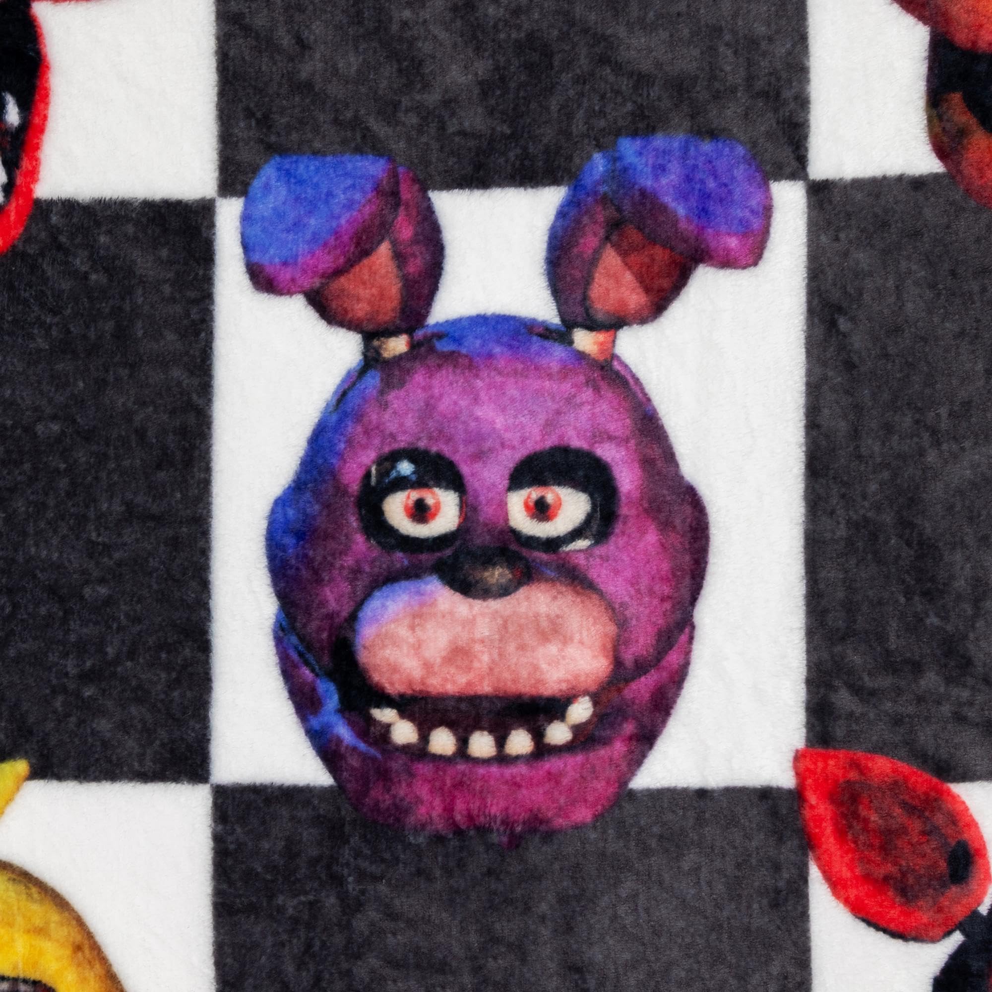 Foto 4 pulgar | Manta Silver Buffalo Five Nights At Freddy's Fleece - Venta Internacional.