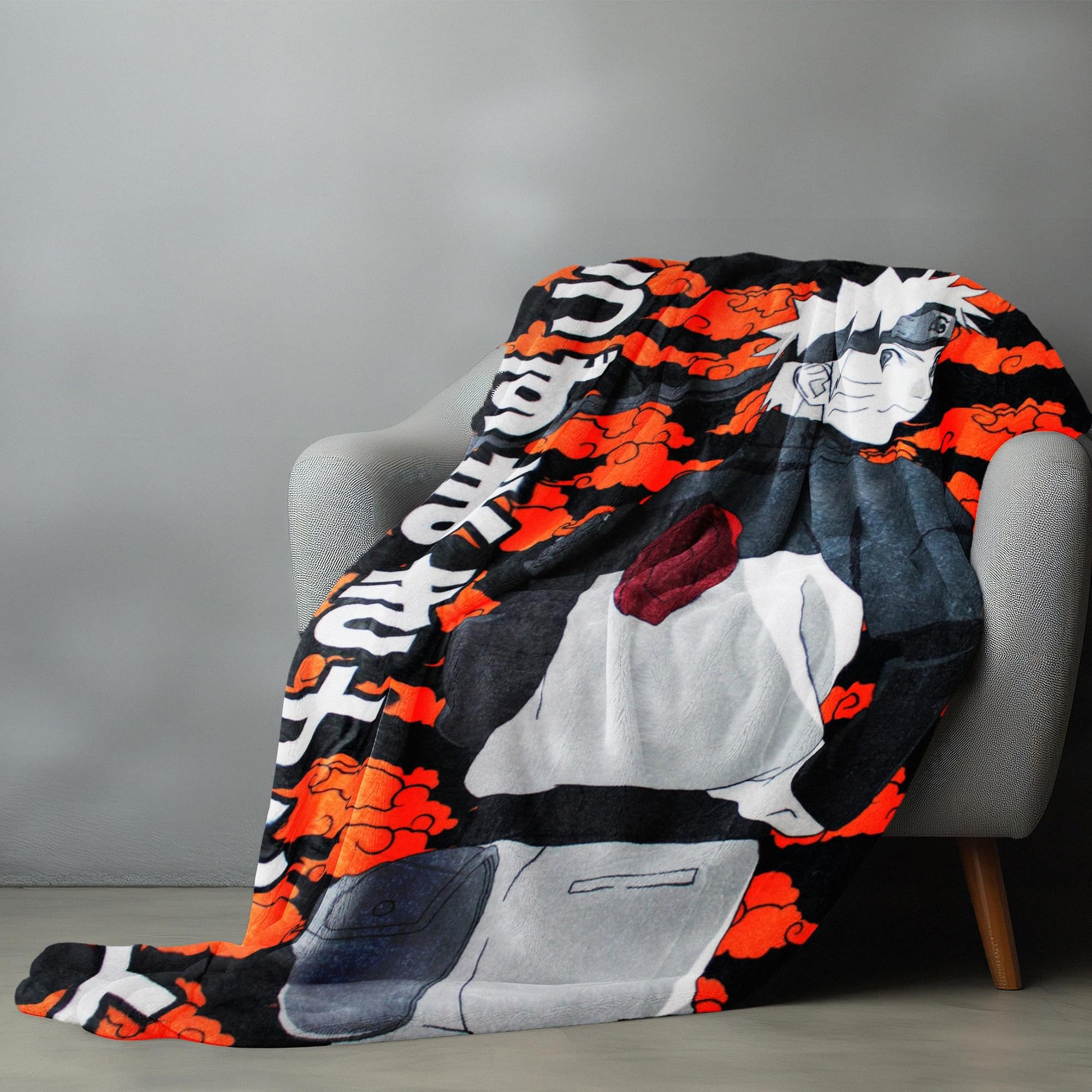Foto 4 | Manta Polar Con Los Personajes De Just Funky Naruto Shippuden - Venta Internacional.