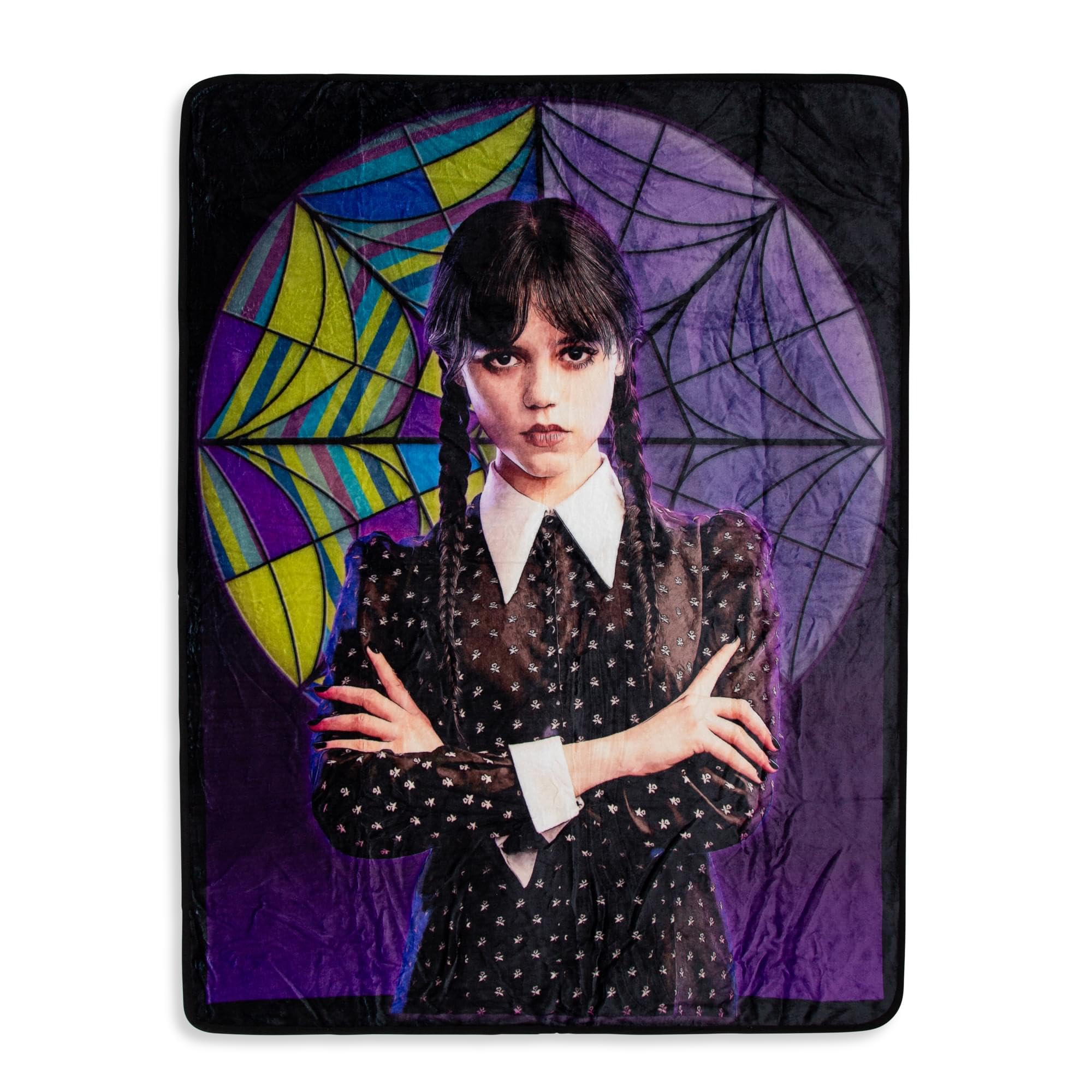 Foto 3 pulgar | Manta Plateada Buffalo Addams Family Wednesday  114 X 152 Cm - Venta Internacional.