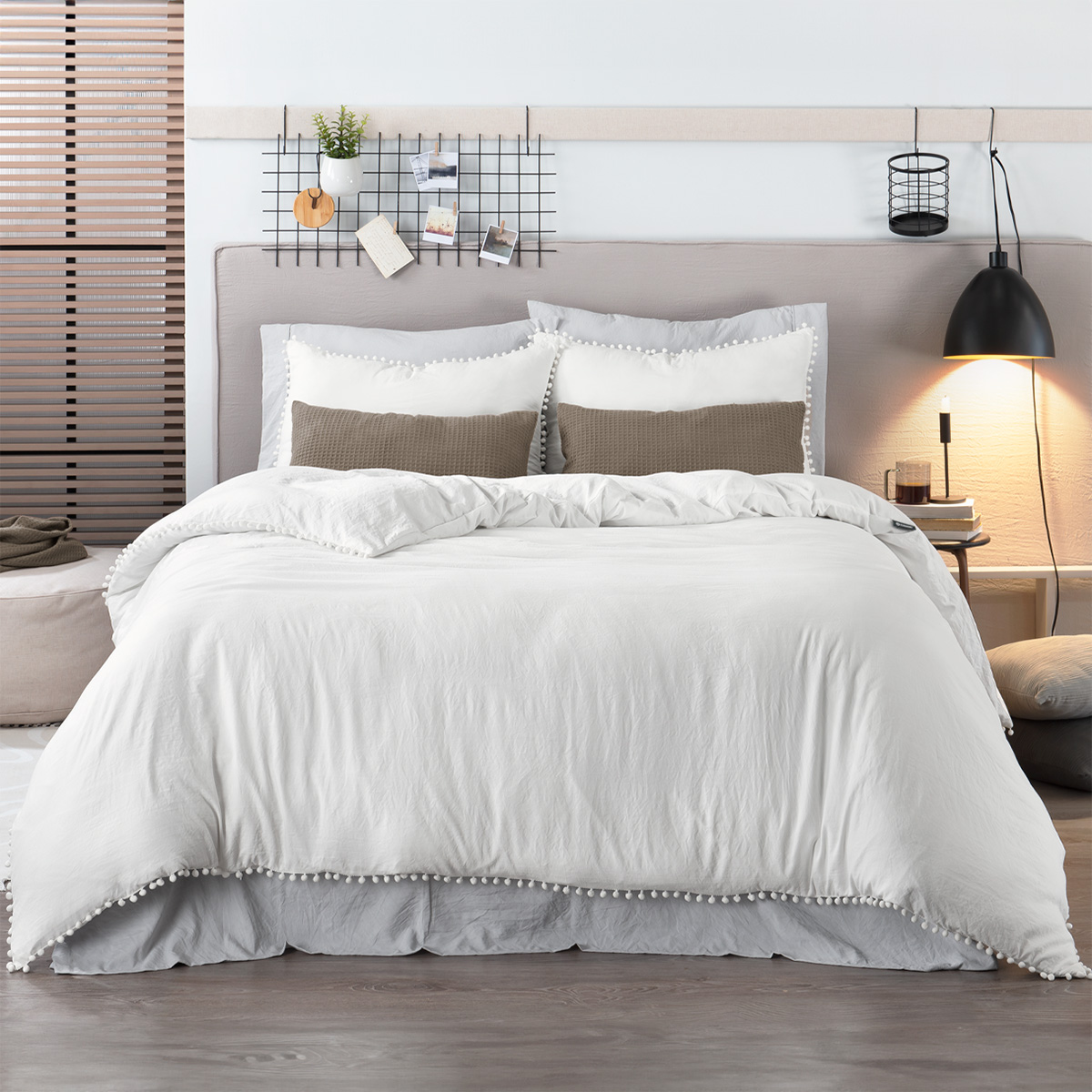 Foto 2 pulgar | Funda de Duvet con Pompones Sin Relleno + Fundas de Almohada Esquimal Matrimonial XL Blanco