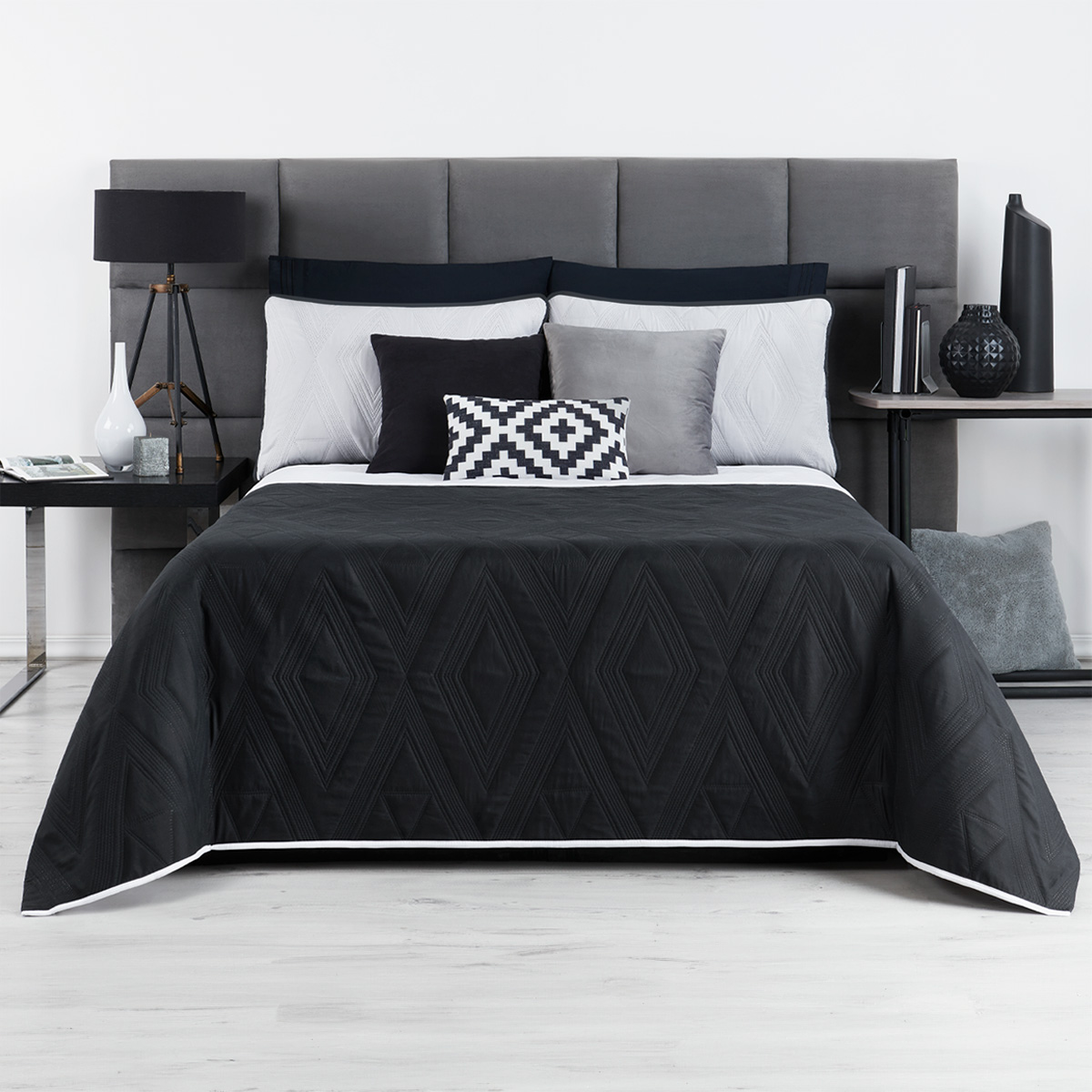 Foto 1 | Edredón Ligero Matrimonial con Fundas de Almohada Real Textil Pinsonic Doble Vista Negro - Blanco