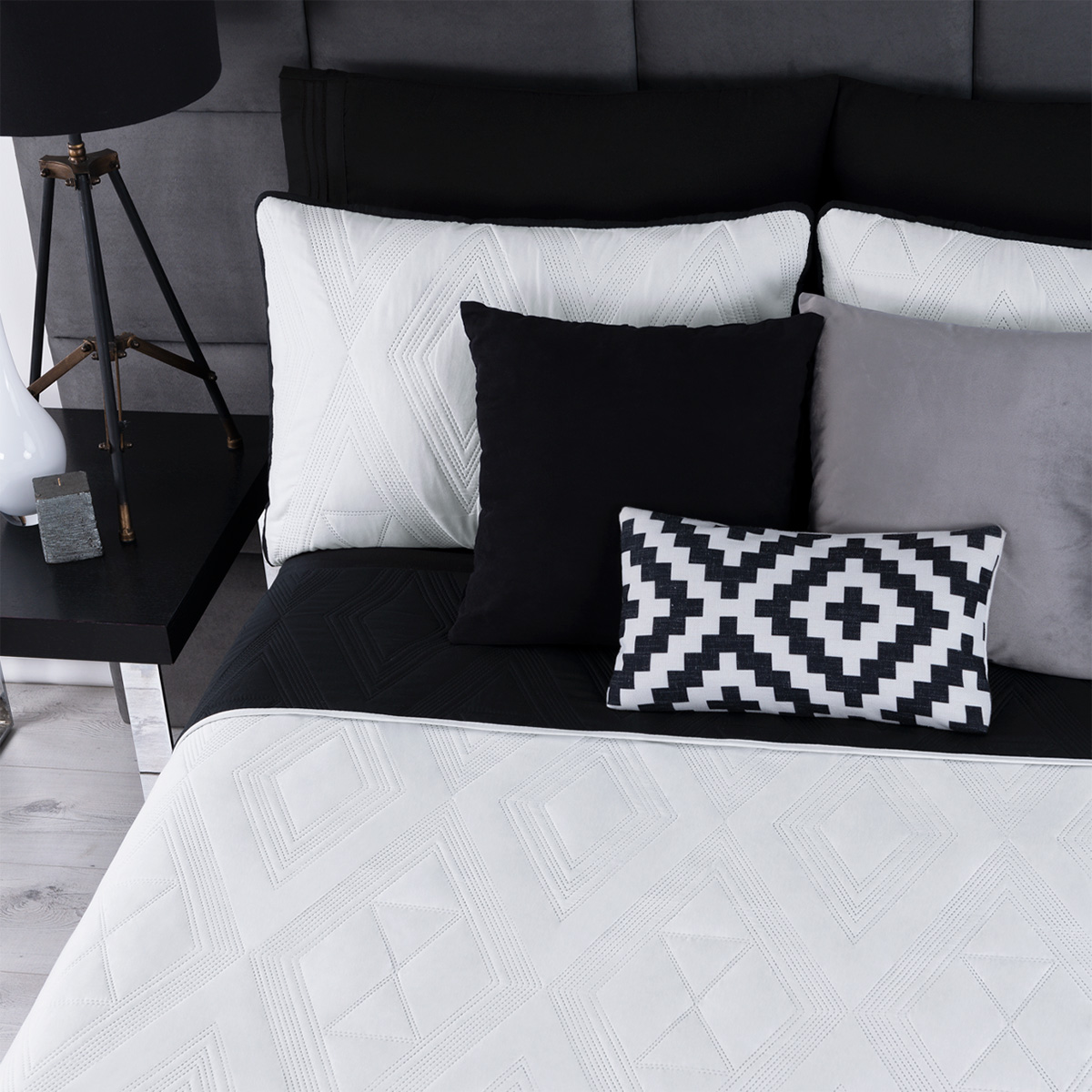 Foto 7 | Edredón Ligero Matrimonial con Fundas de Almohada Real Textil Pinsonic Doble Vista Negro - Blanco