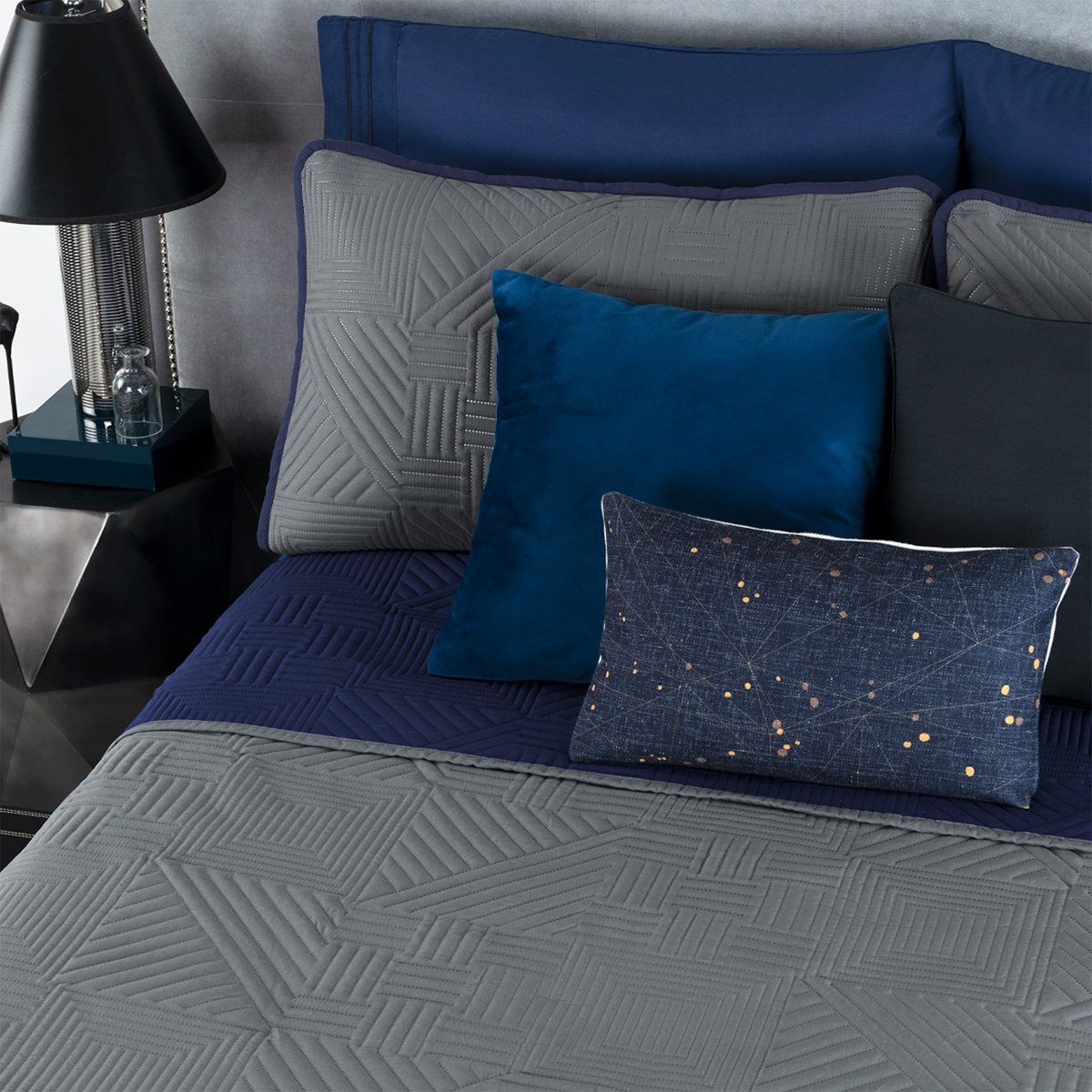 Foto 7 | Edredón Pinsonic Real Textil Doble Vista Azul Marino - Gris Oscuro Queen Size