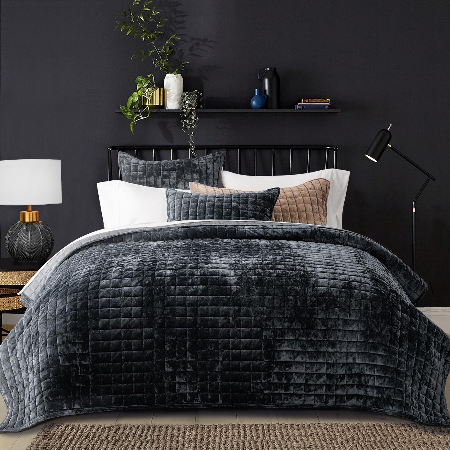 Foto 1 | Juego De Edredón Recyco Luxury Velvet King Size, Color Negro - Venta Internacional.