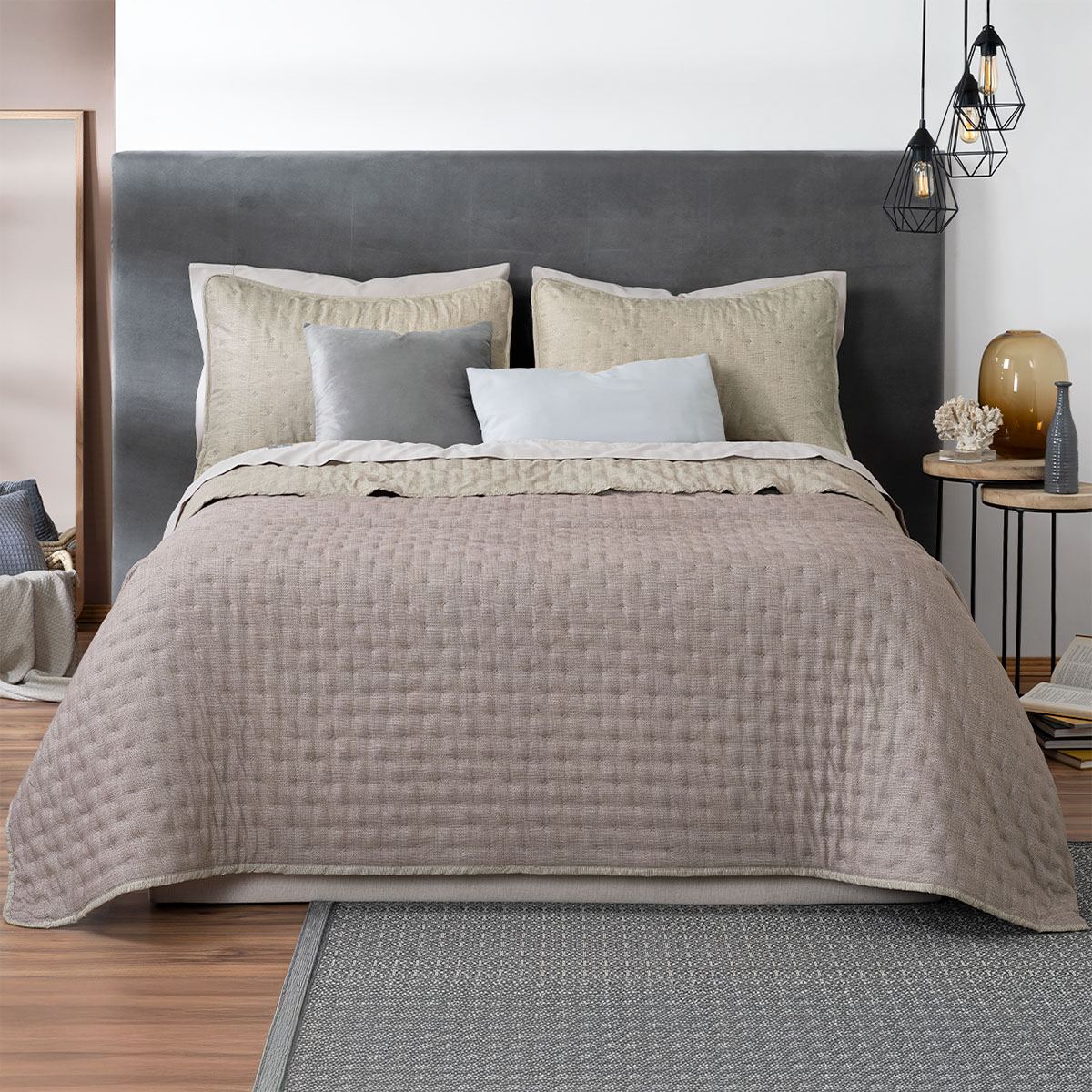 Edredón Ligero Queen Size Con Fundas De Almohada Real Textil Pinsonic Doble Vista Elionora