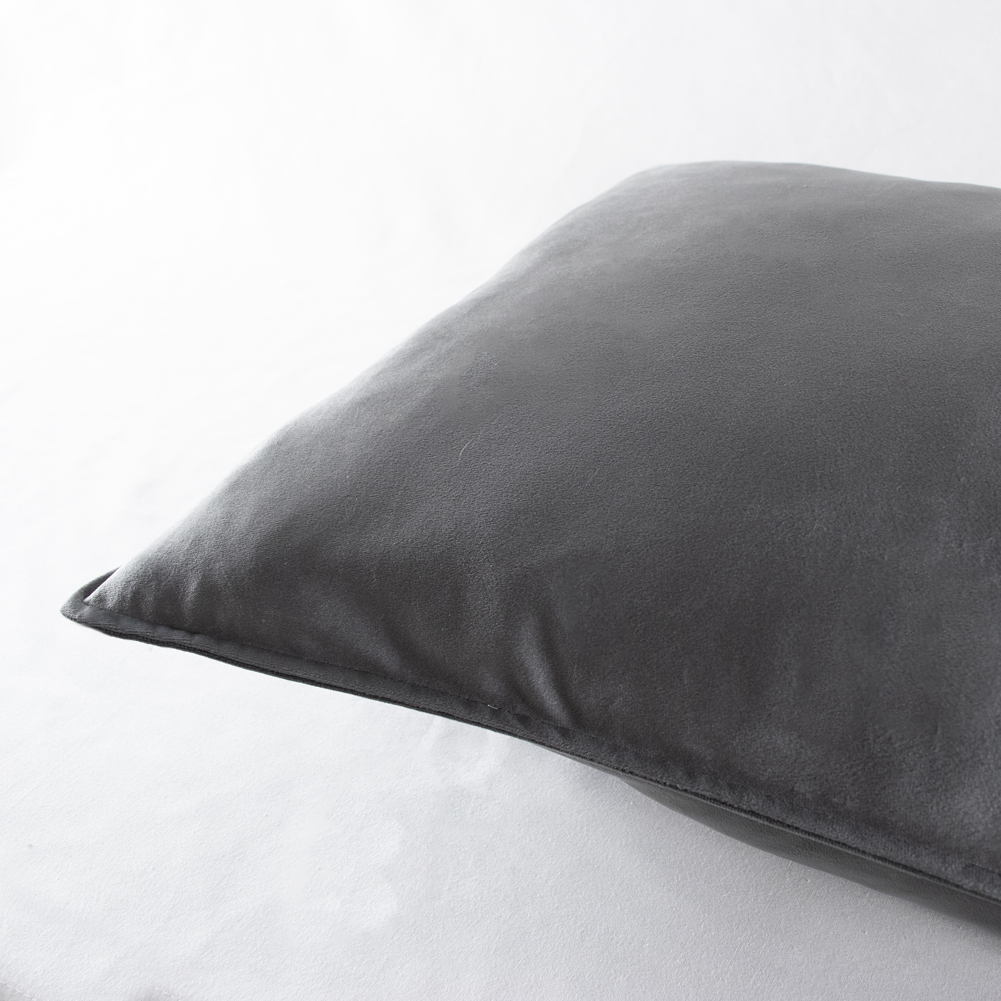 Foto 3 pulgar | Funda De Almohada Vianney Europea Velvet Gris.