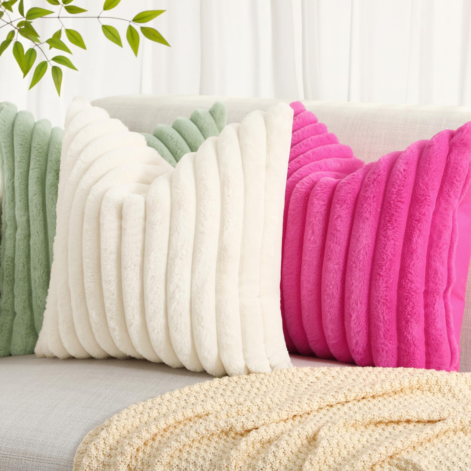 Foto 4 | Juego De 2 Fundas De Cojín Decoruhome, Piel Sintética, 55 X 55 Cm, Color Rosa Intenso - Venta Internacional.