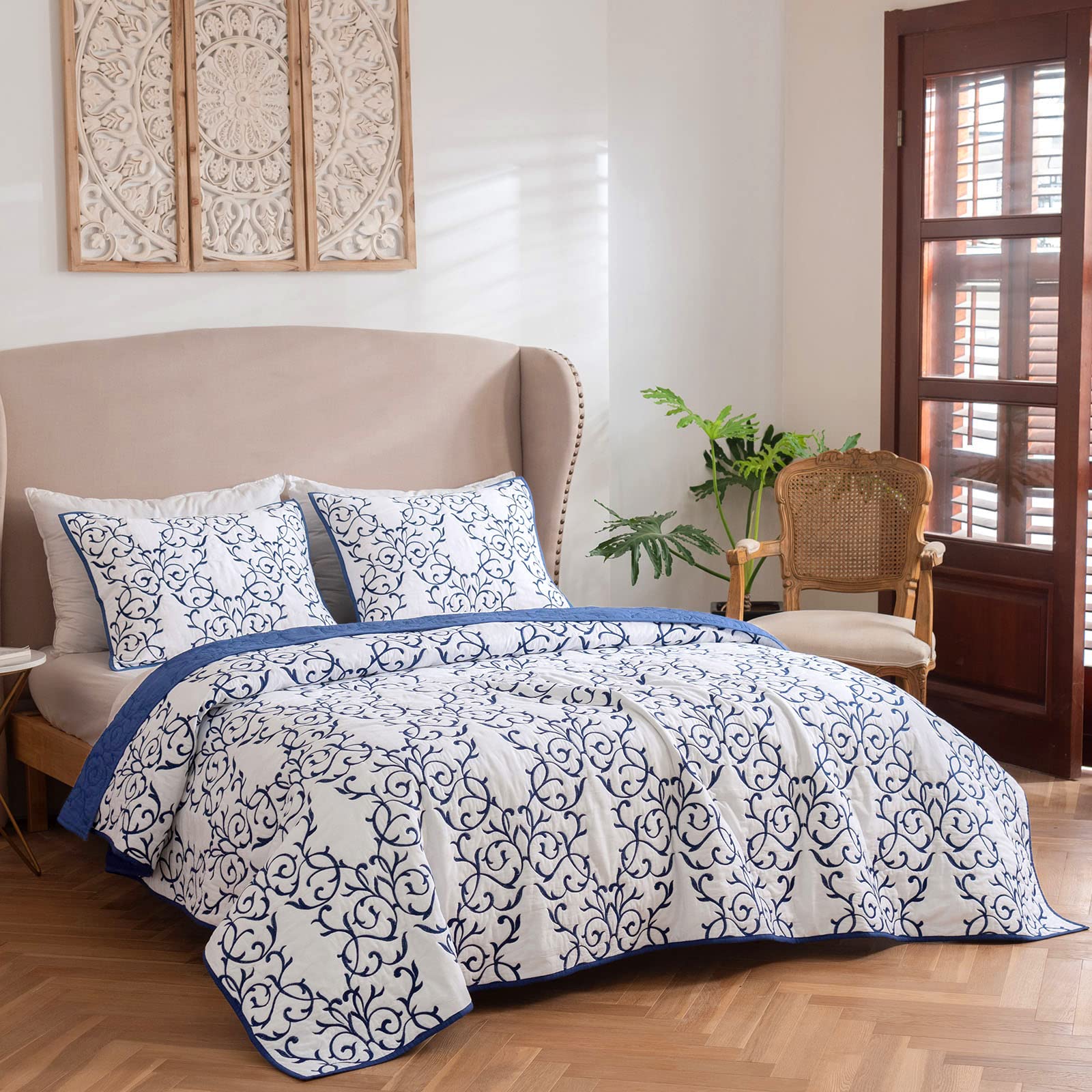 Juego King Blue Quilt Mixinni 3 Piezas Bordado Reversible - Venta Internacional