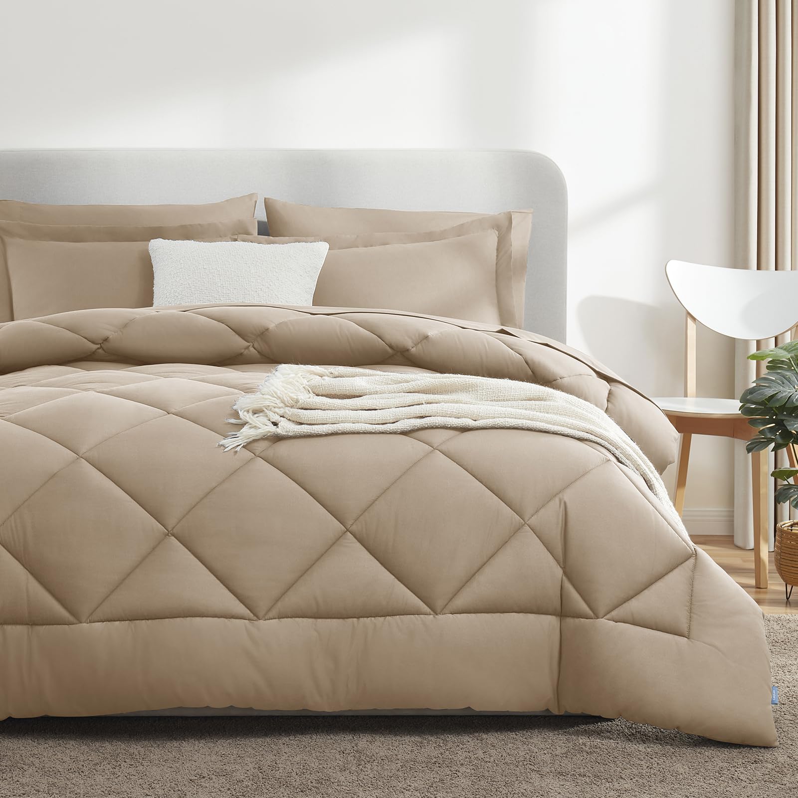 Foto 7 | Juego De Edredón Cozylux Queen Con Sábanas, 7 Piezas, Color Topo, Para Todas Las Estaciones - Venta Internacional.