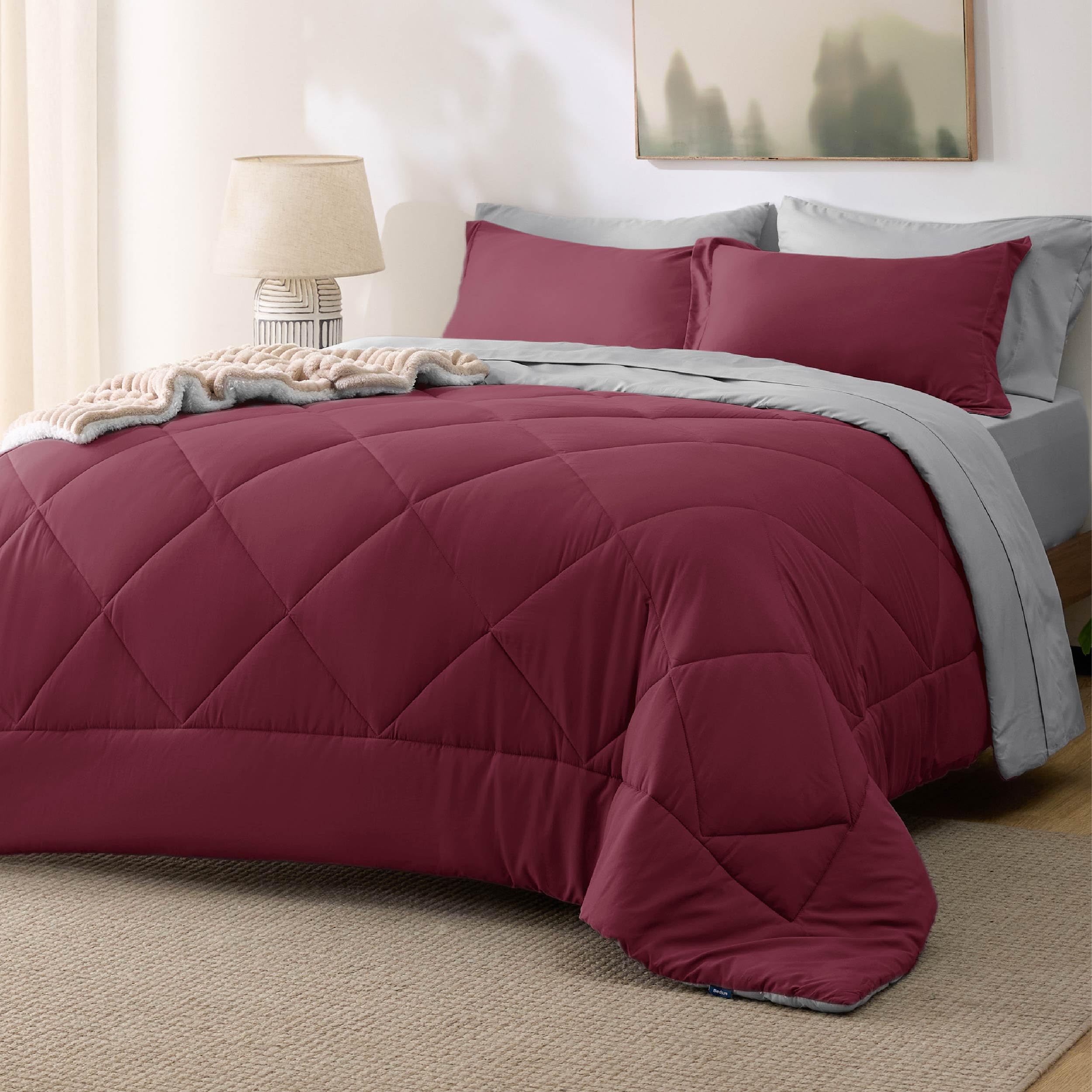 Juego de Cama Bedsure Queen Edredón Reversible Burdeos 7 Piezas - Venta Internacional