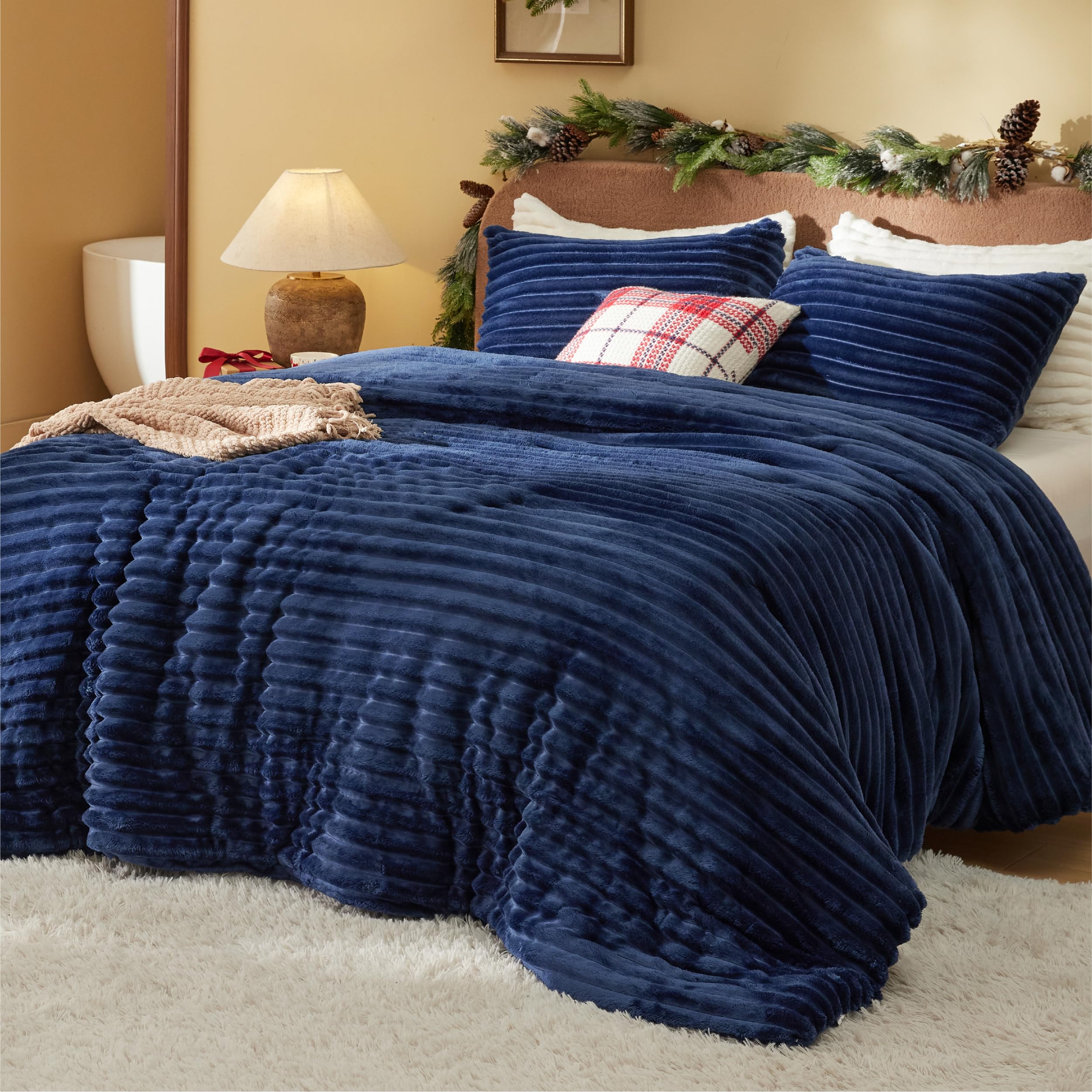 Foto 2 | Juego De Edredón Bedsure Fluffy Queen Con 2 Fundas De Almohada, Color Azul Marino - Venta Internacional.