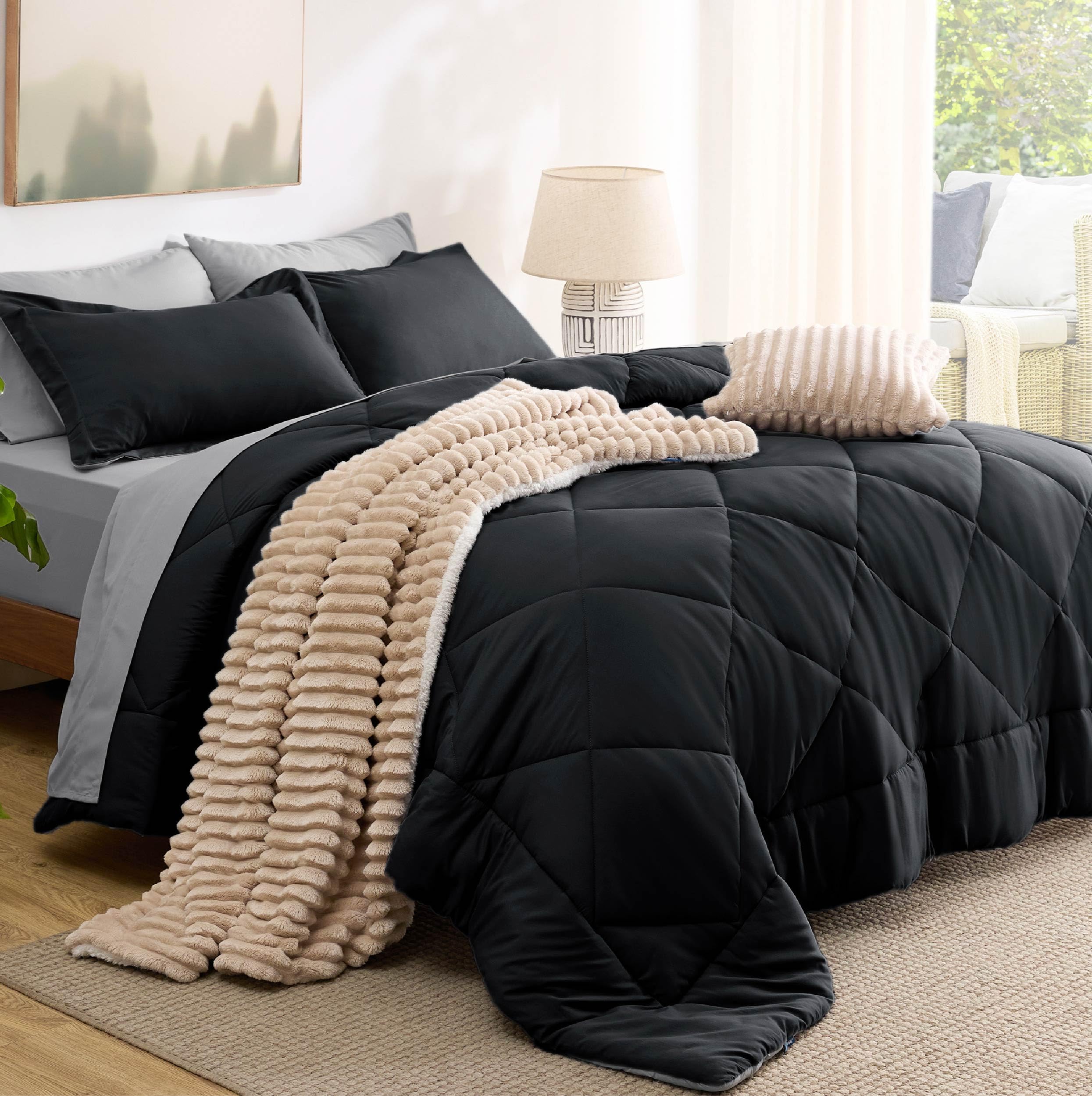 Foto 8 pulgar | Juego de Edredón Bedsure Queen Reversible Negro 7 Piezas - Venta Internacional