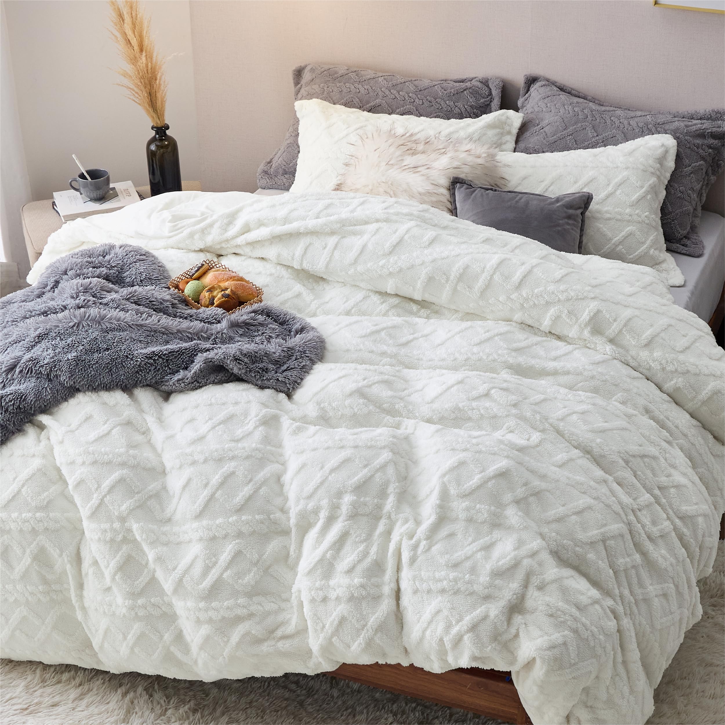 Foto 1 | Juego De Edredón Bedsure Fluffy Queen Forro Polar De Felpa Blanco 3 Unidades - Venta Internacional