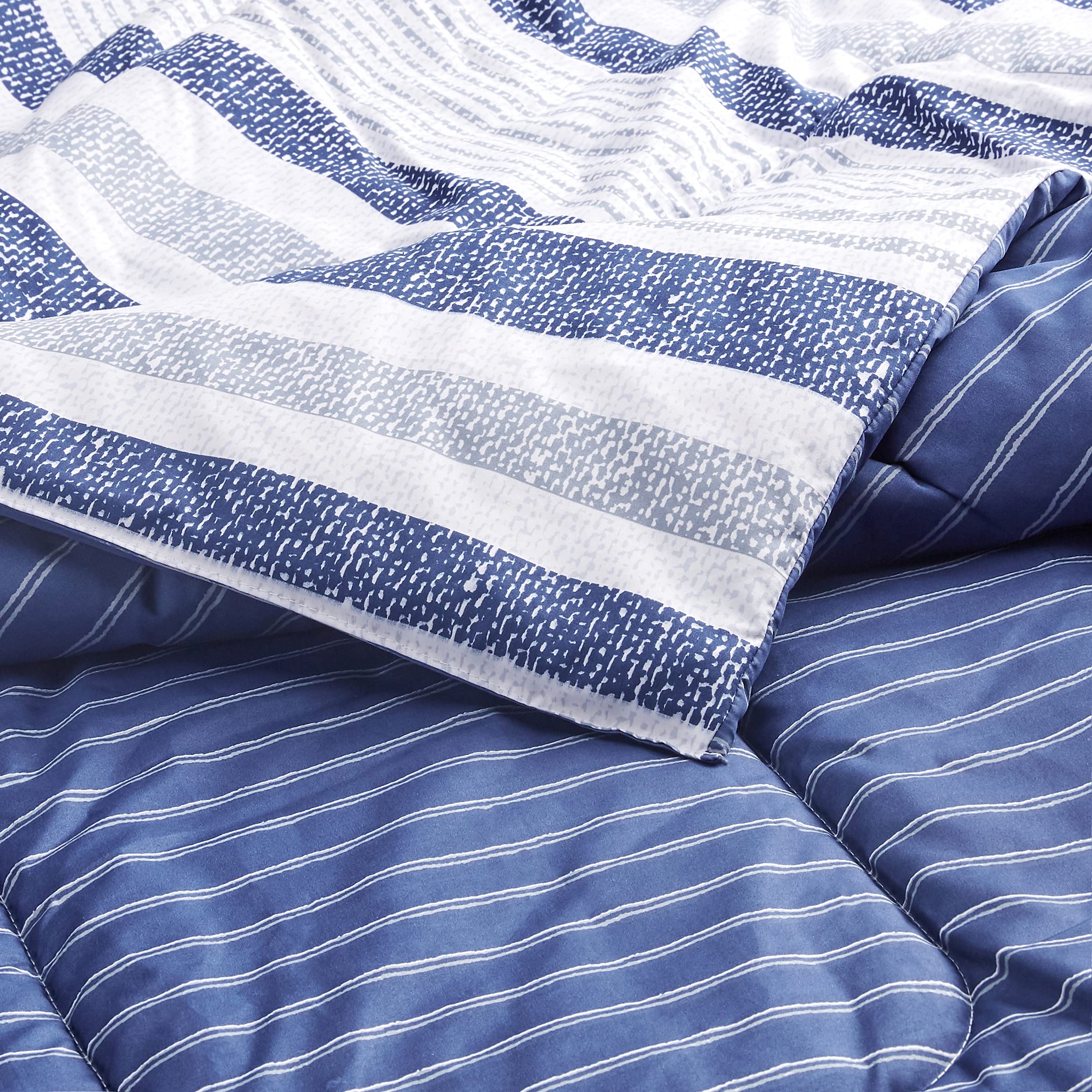 Foto 5 | Juego de Edredón Amazon Basics Reversible Azul - Venta Internacional