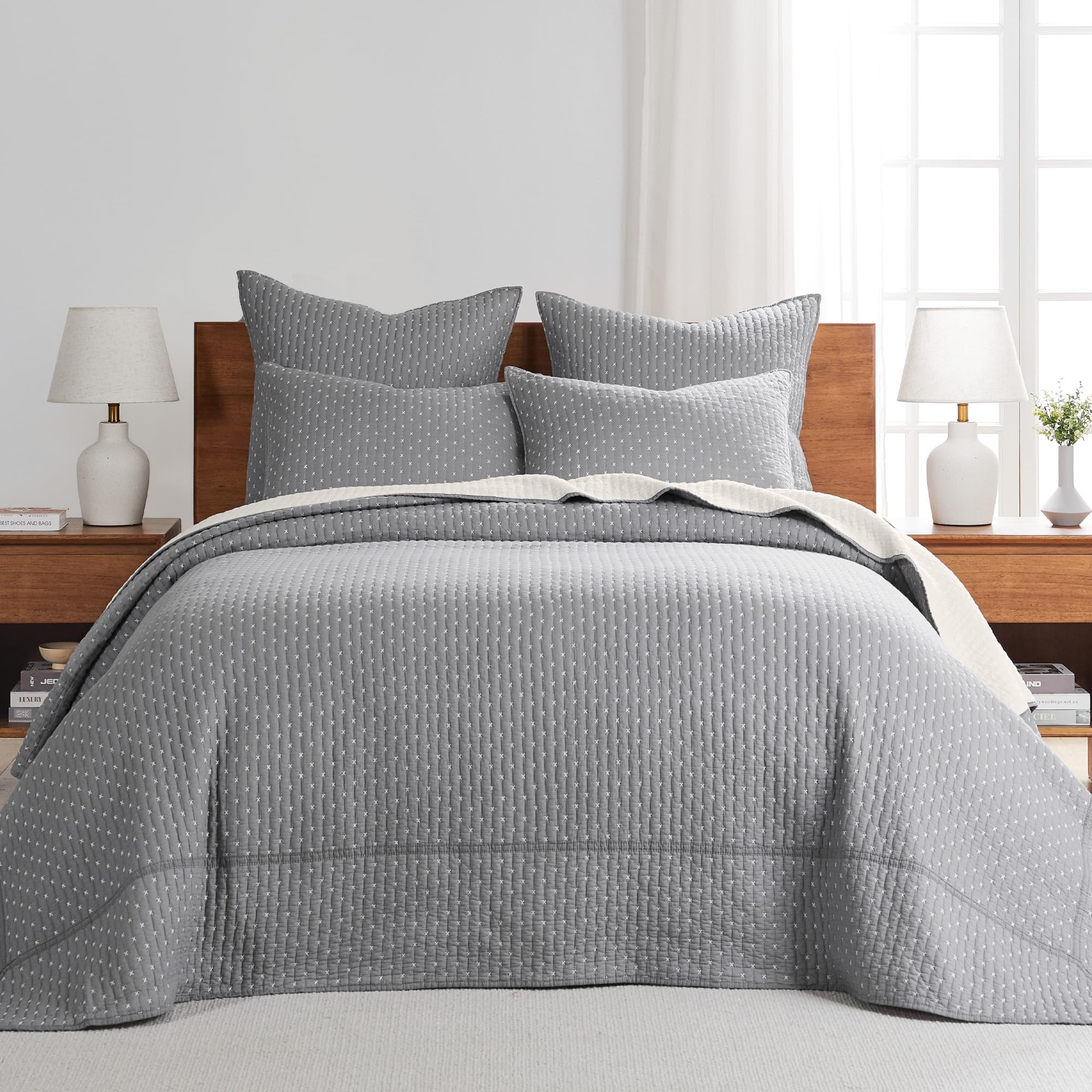 Foto 2 pulgar | Juego De Colchas Levtex Home Cross Stitch Grey Queen Con 2 Fundas - Venta Internacional.