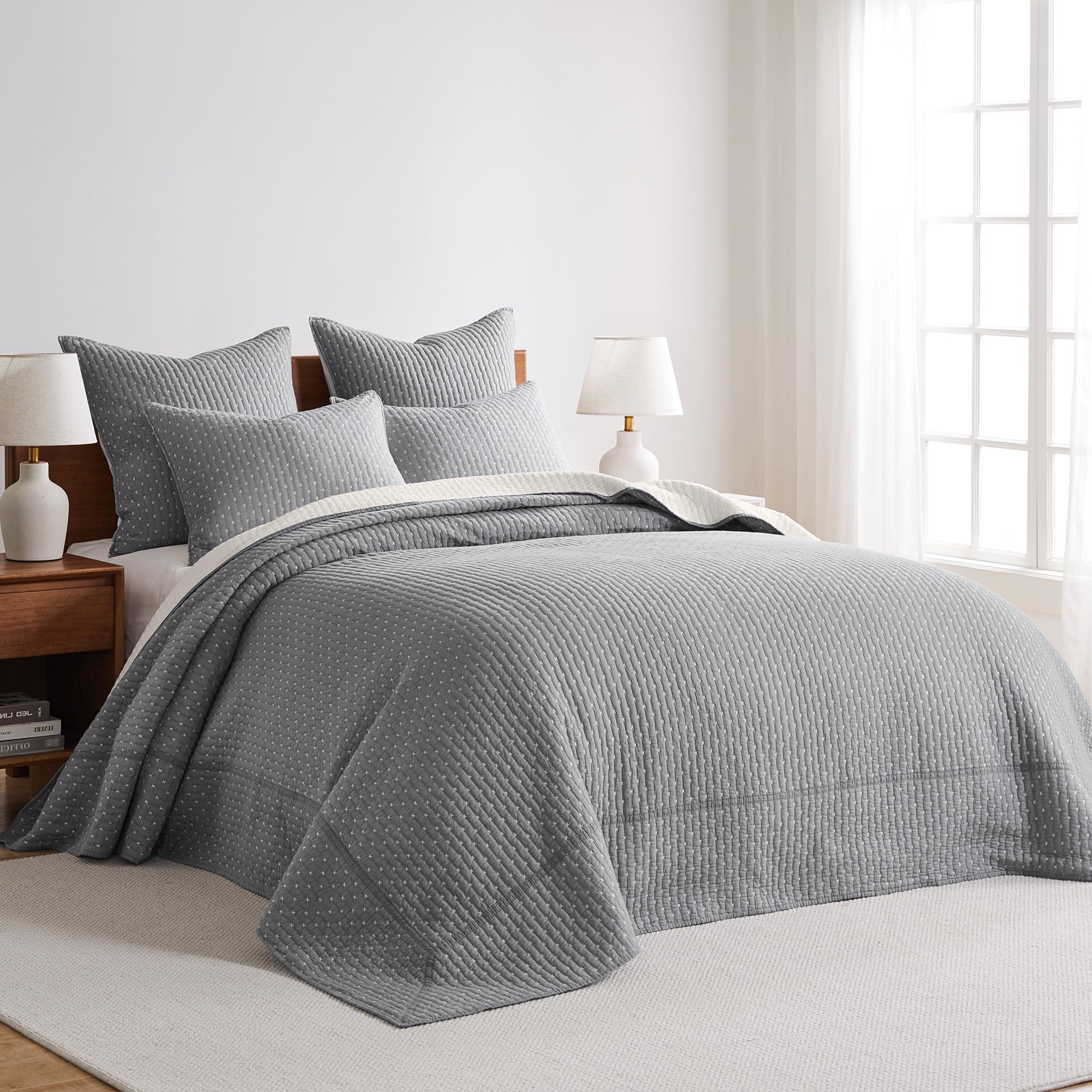 Foto 2 | Juego De Colchas Levtex Home Cross Stitch Grey Queen Con 2 Fundas - Venta Internacional.
