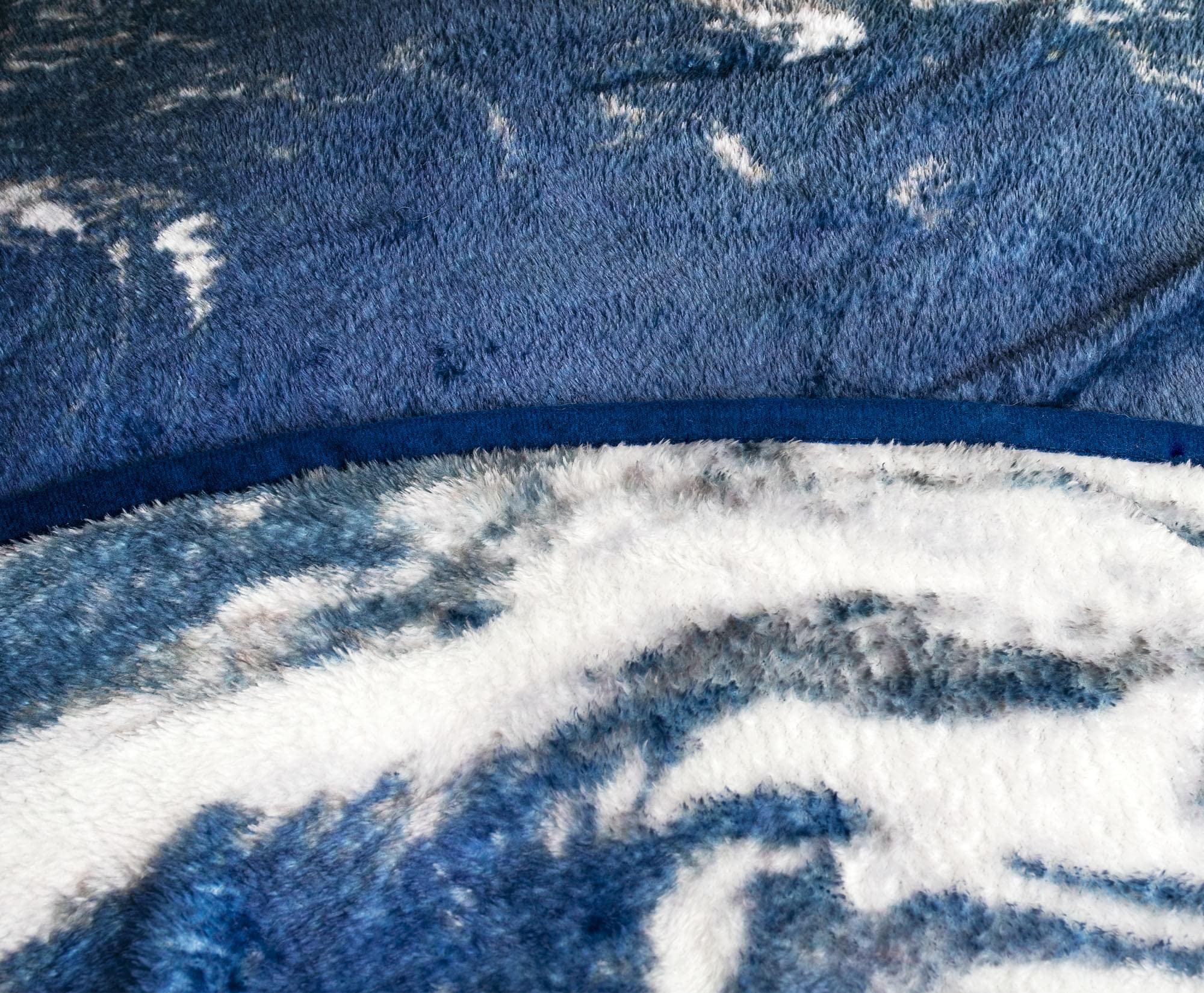 Foto 2 | Manta Redonda Toynk Planet Earth De Forro Polar, 150 Cm - Venta Internacional.