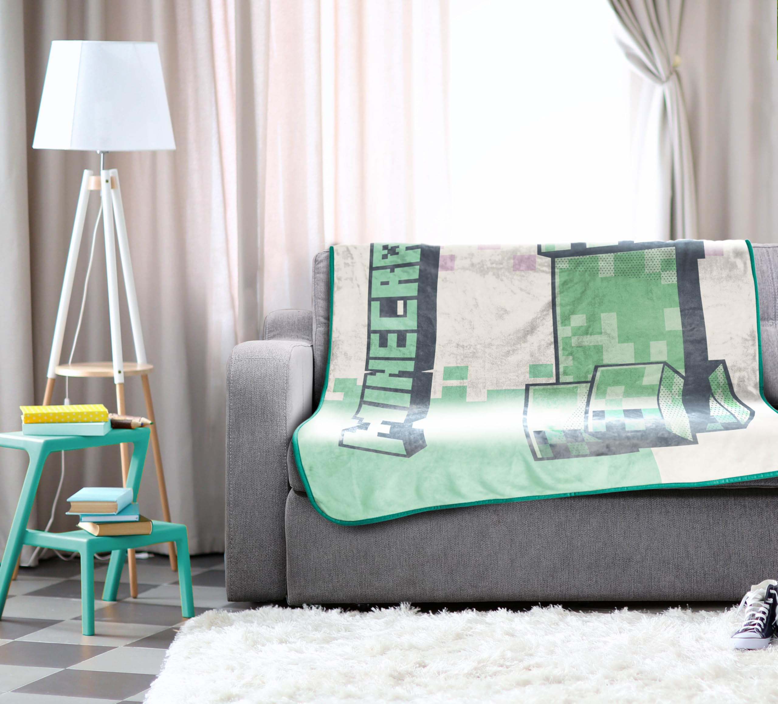 Foto 4 pulgar | Manta Jay Franco Minecraft Creeper 46 X 60 Cm Para Niños - Venta Internacional.