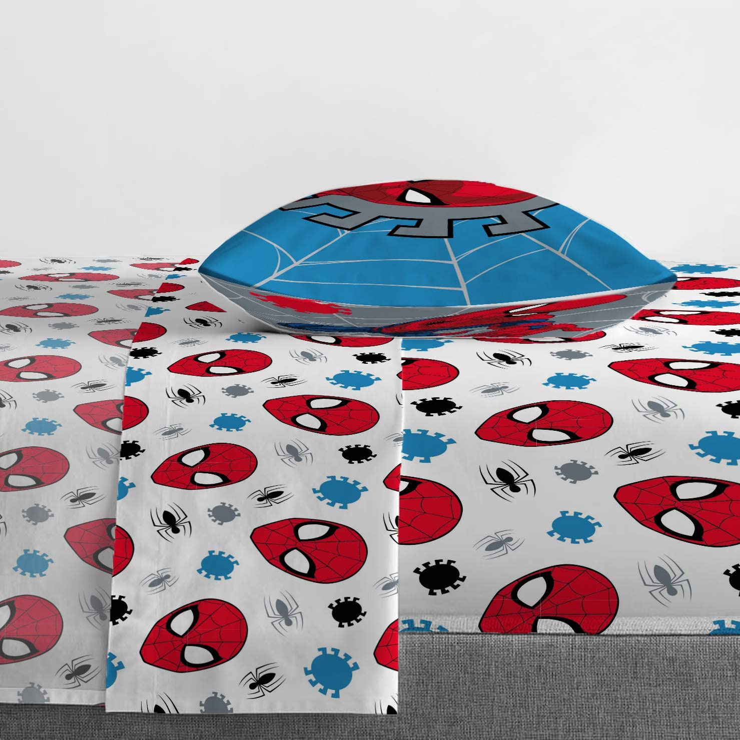Foto 4 | Juego De Cama Jay Franco Marvel Spiderman Spidey Faces Twin - Venta Internacional.