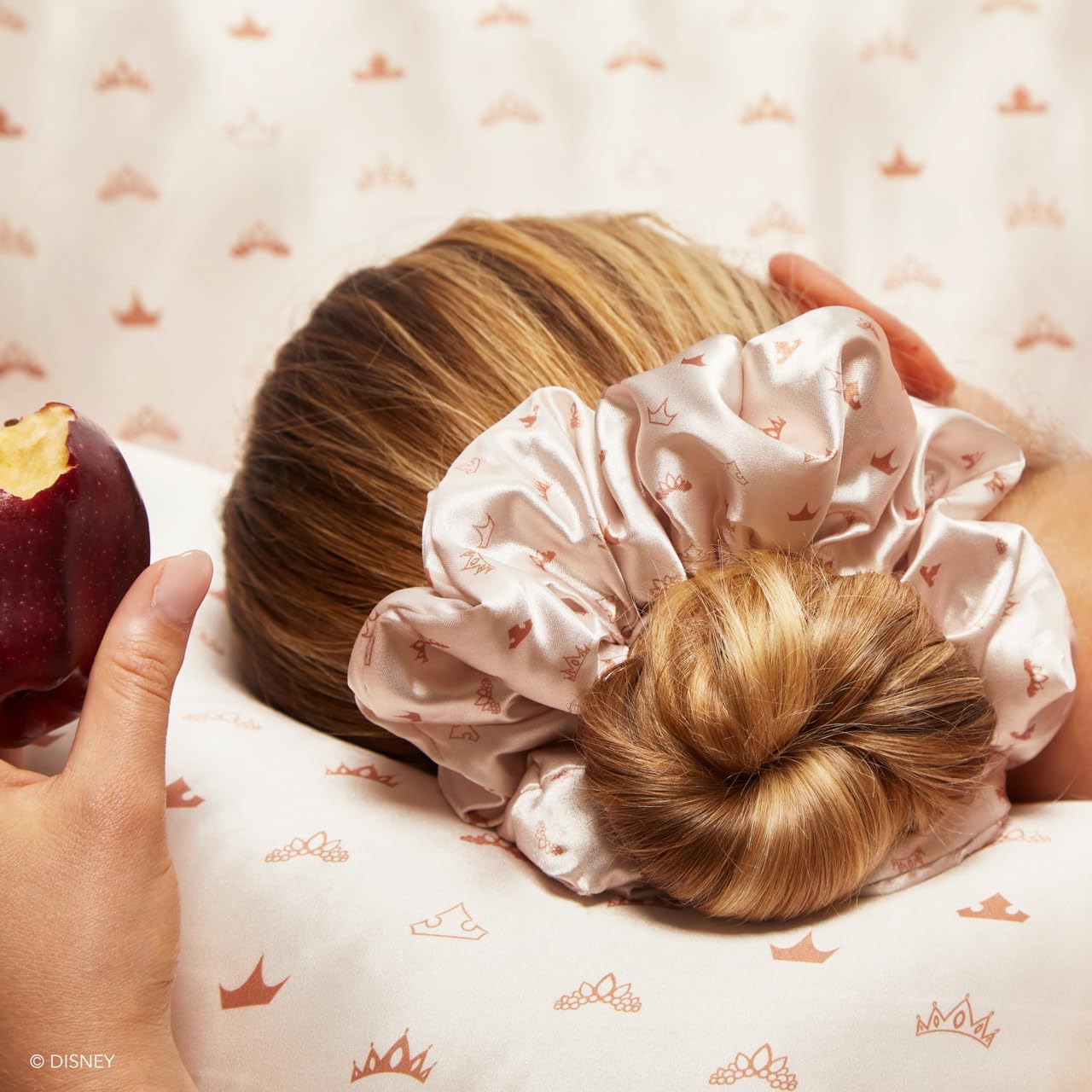 Foto 7 pulgar | Funda De Almohada Kitsch X Disney Desert Crown, Satinada, Tamaño Queen - Venta Internacional.