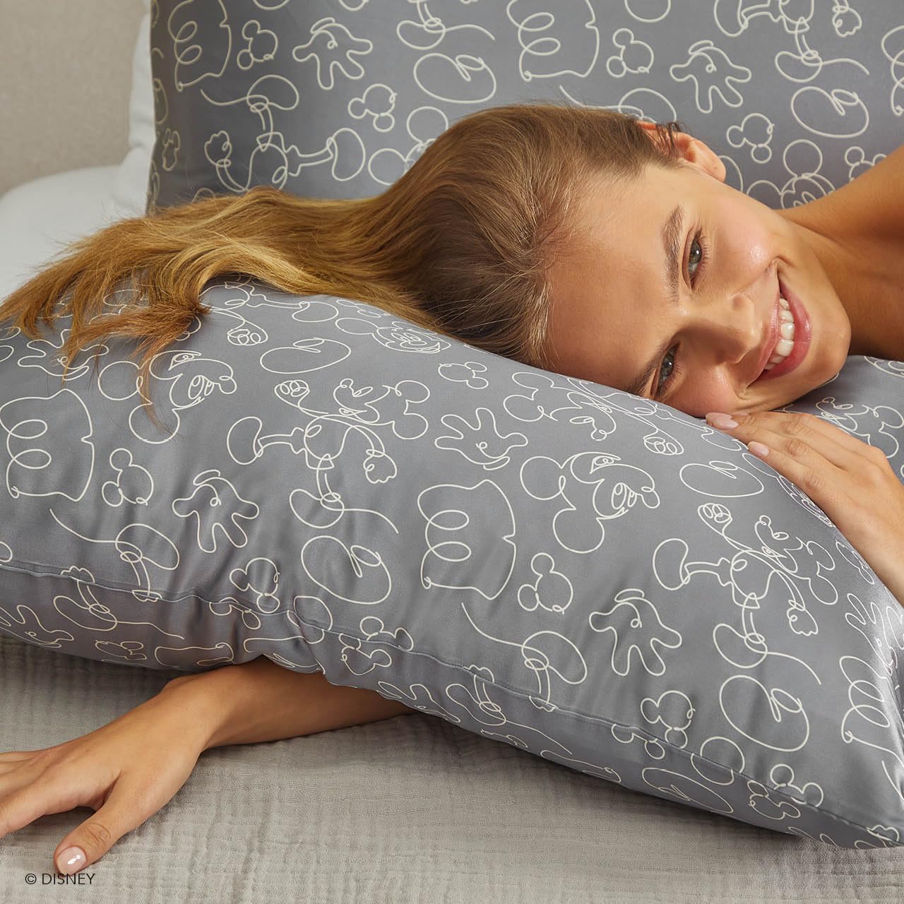 Foto 6 | Funda De Almohada Kitsch Disney Con Diseño De Mickey Mouse, Satinada, Tamaño King - Venta Internacional.