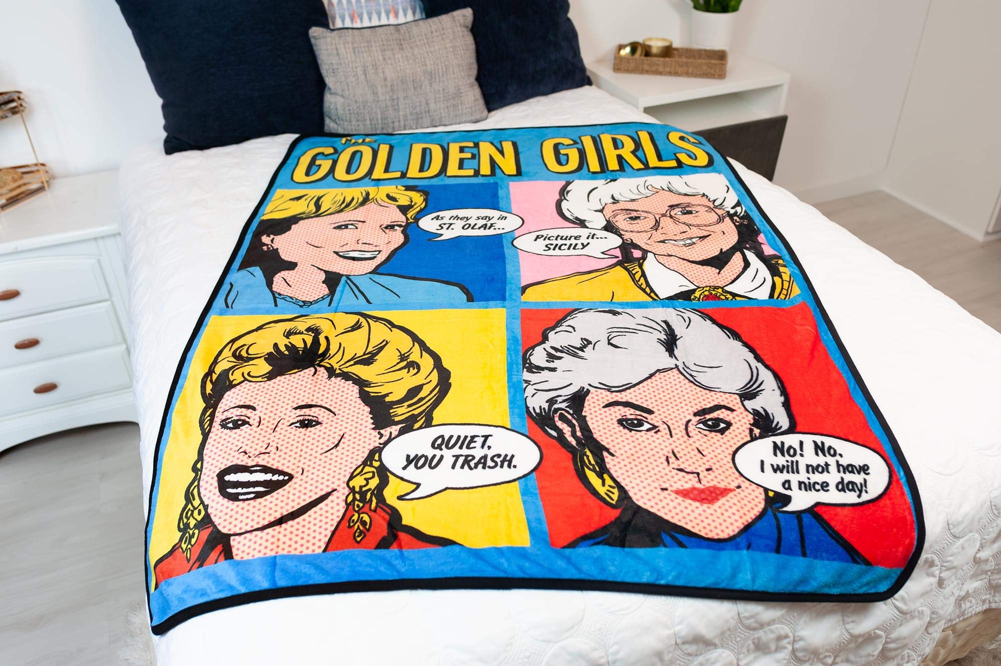 Foto 6 | Manta Just Funky Golden Girls Pop-art Gallery - Venta Internacional.
