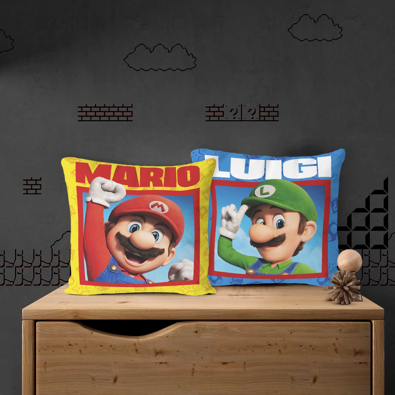 Foto 4 pulgar | Cojín Reversible Providencia Mario Bros & Luigi