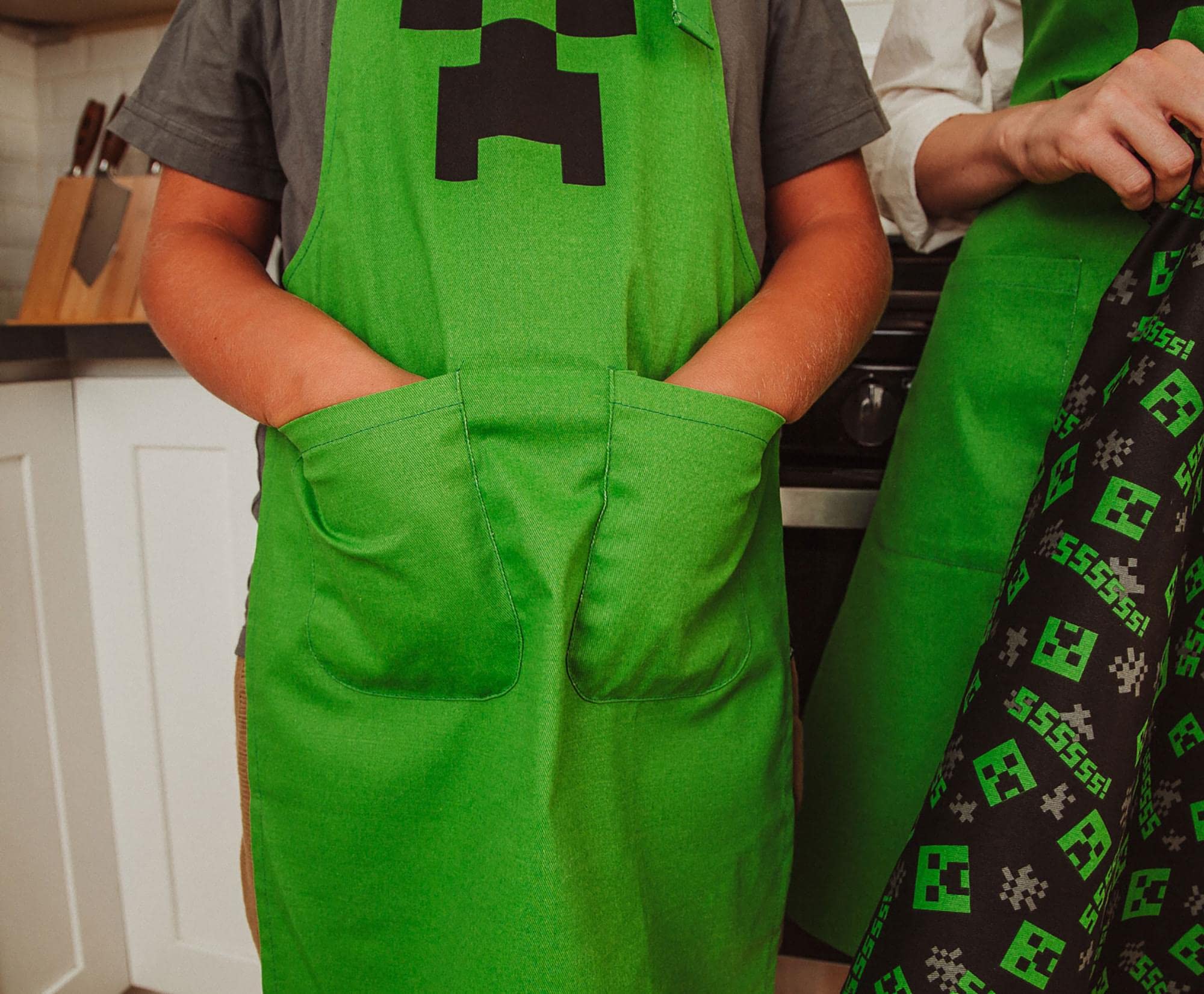 Foto 6 pulgar | Delantal De Cocina Minecraft Green Creeper Youth  100% Algodón - Venta Internacional.