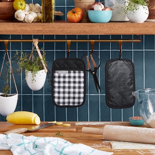 Foto 2 | Juego De 2 Soportes Para Ollas Kitchenaid Gingham Onyx Black - Venta Internacional.