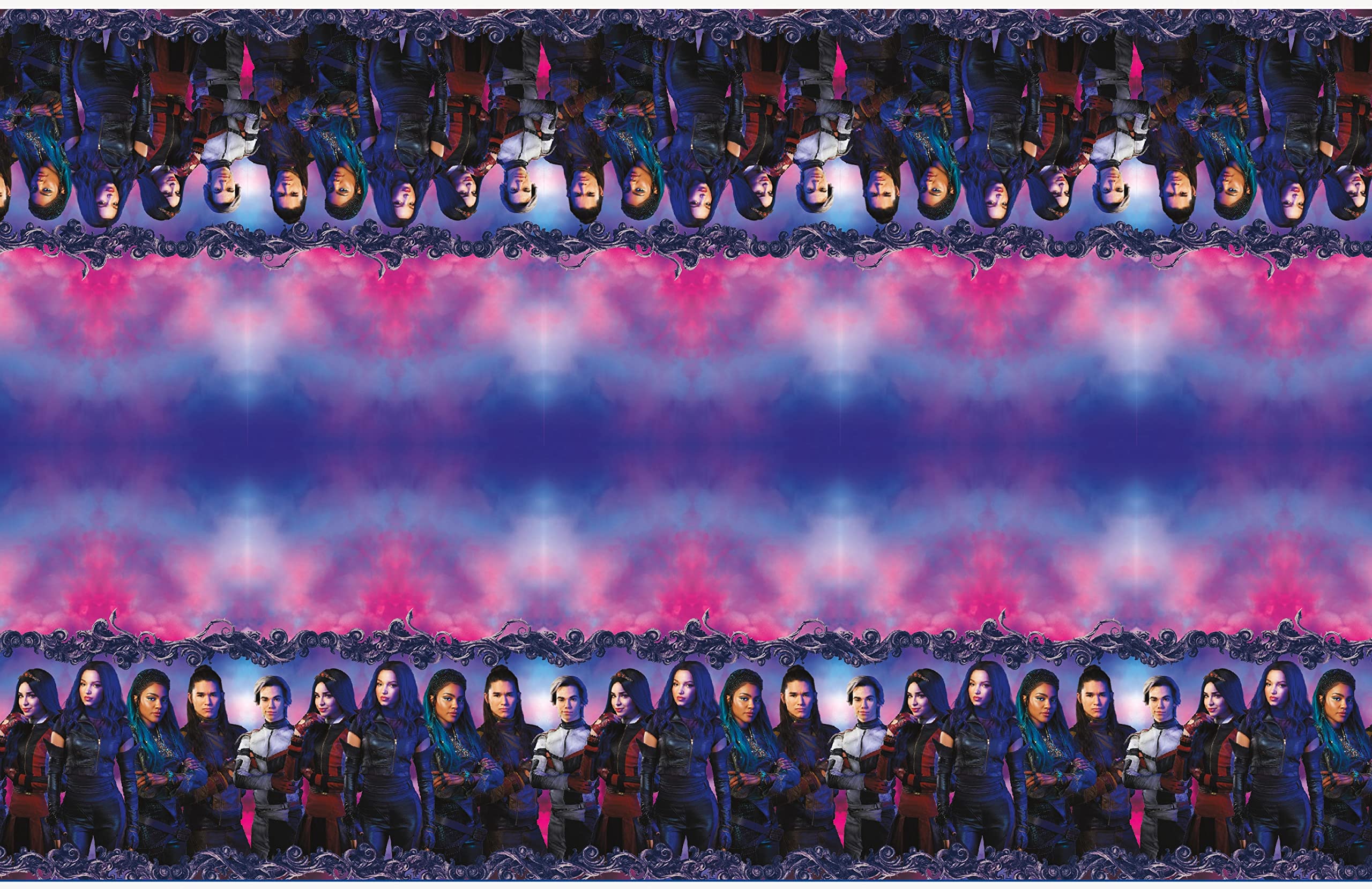 Foto 4 pulgar | Mantel De Mesa Unique Disney Descendants 3, Rectangular, 54 X 84 Cm - Venta Internacional.