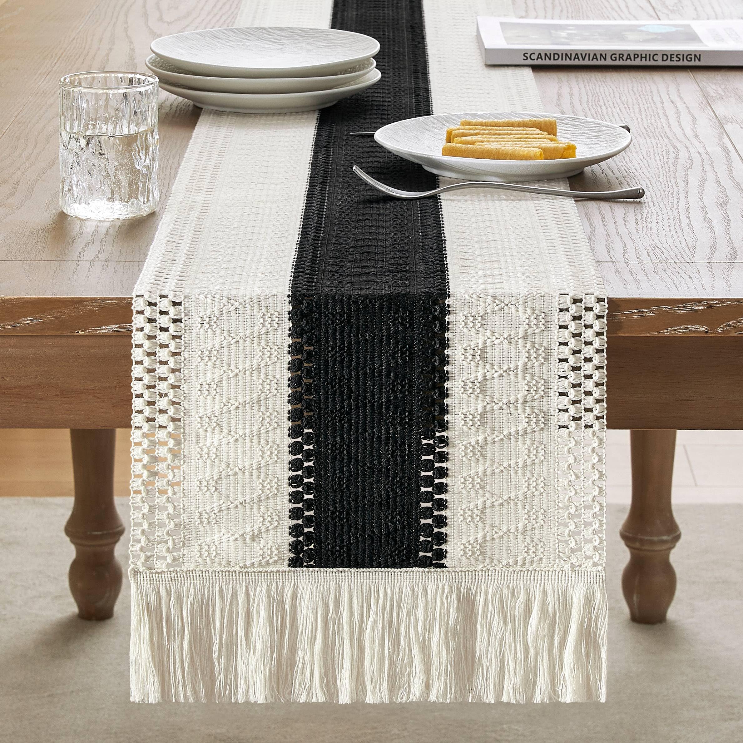 Foto 2 | Camino De Mesa Zeemart, Estilo Macramé, Bicolor, 30 X 150 Cm, Negro/iv - Venta Internacional.