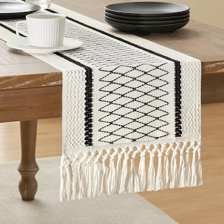 Foto 1 | Tapete De Mesa Zeemart, Estilo Macramé, Bicolor, 30 X 120 Cm, Negro/iv - Venta Internacional.
