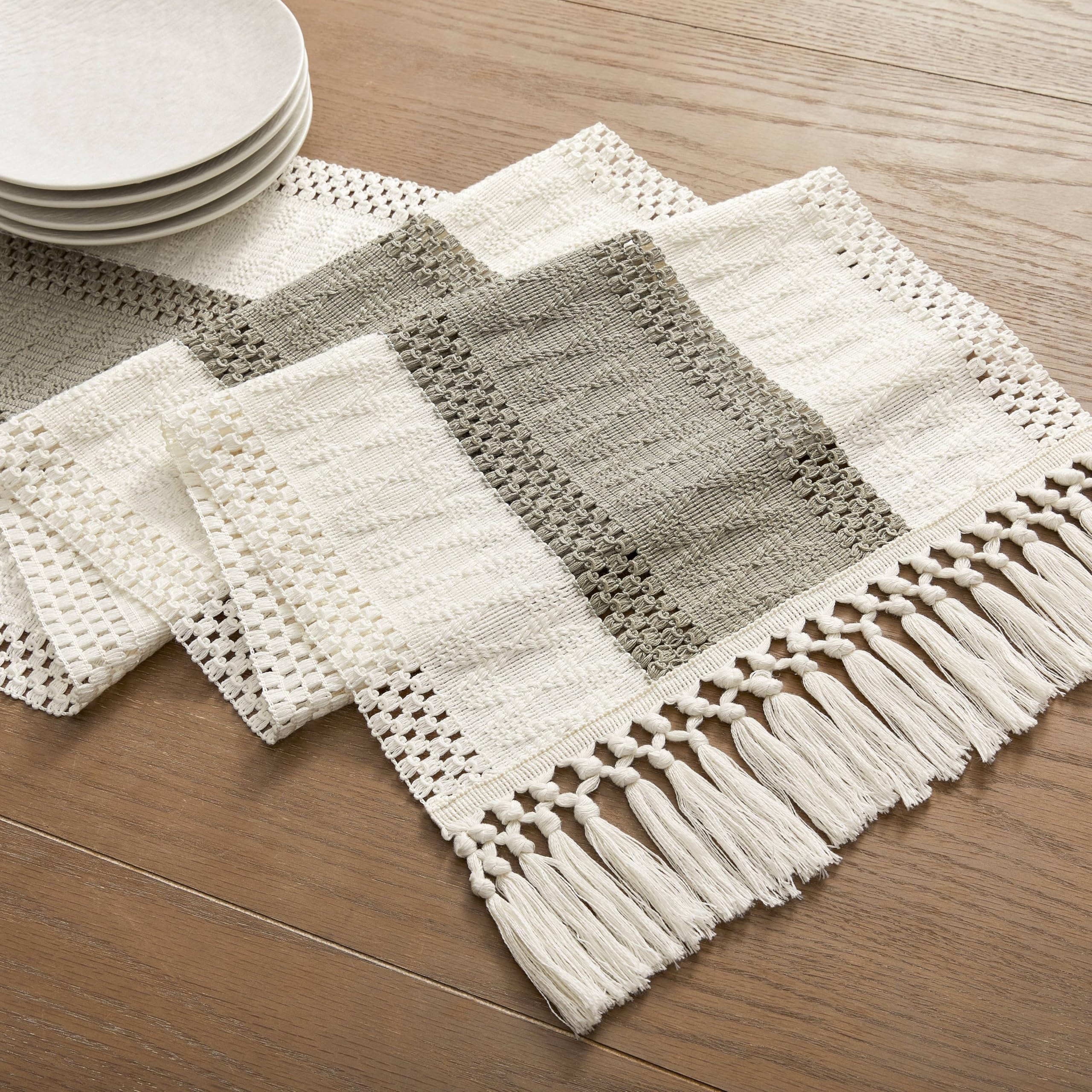 Foto 7 | Camino De Mesa Zeemart, Estilo Macramé, Bicolor, 35 X 229 Cm, Color Beige Oscuro - Venta Internacional.