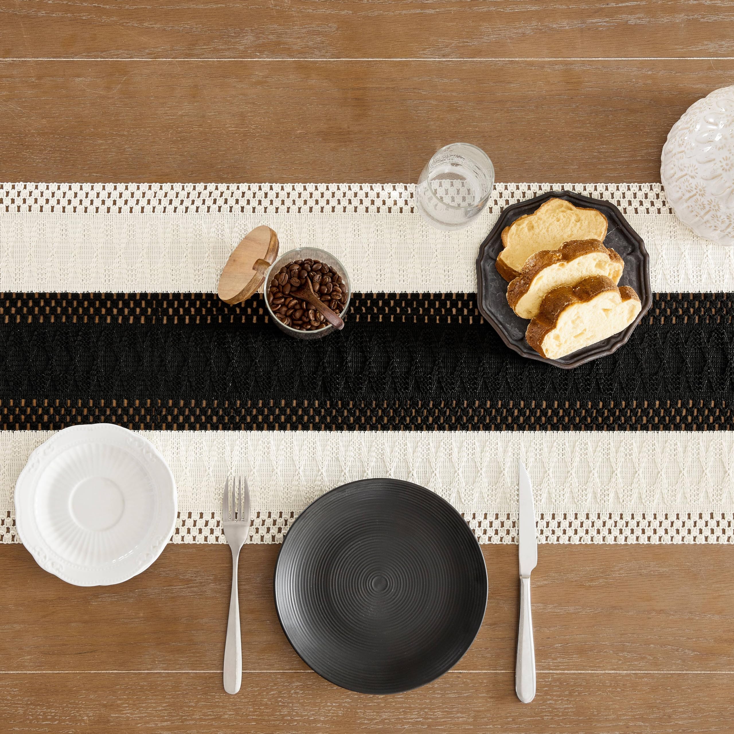 Foto 5 | Tapete De Mesa Zeemart, Estilo Macramé, Bicolor, 36 X 120 Cm, Negro/iv - Venta Internacional.