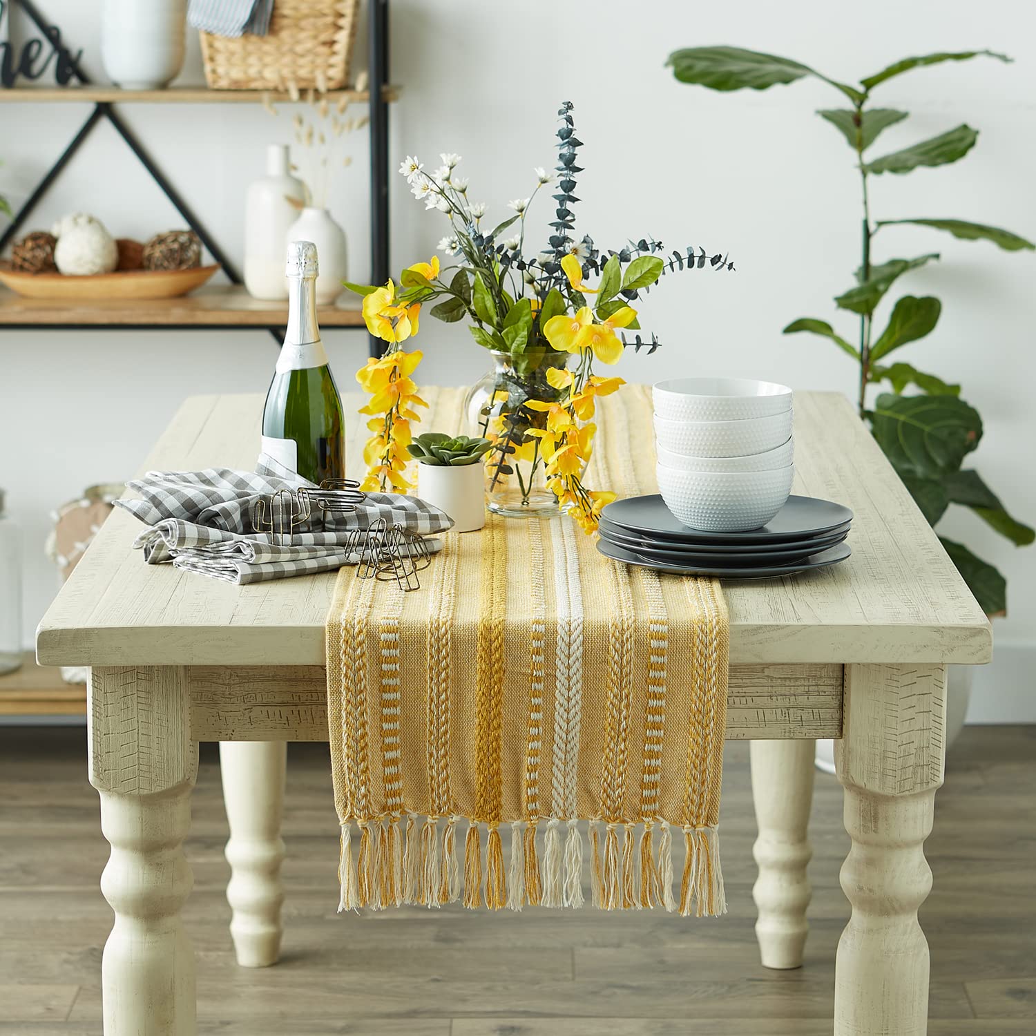 Foto 3 | Camino De Mesa Dii Farmhouse Con Rayas Trenzadas, 38 X 275 Cm, Color Dorado Miel - Venta Internacional.